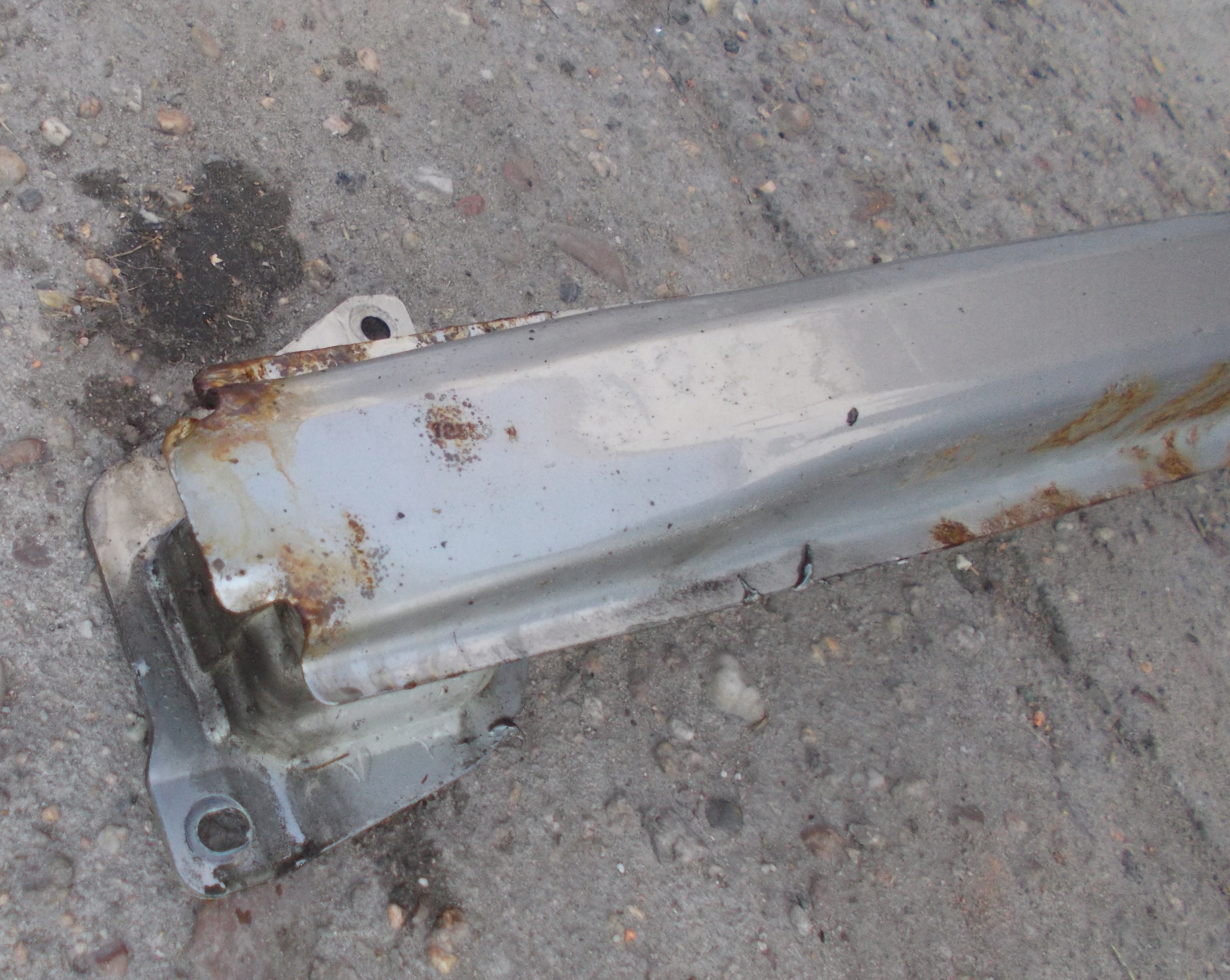 SKODA ROOMSTER 09R 1.6 D bumper support rear part