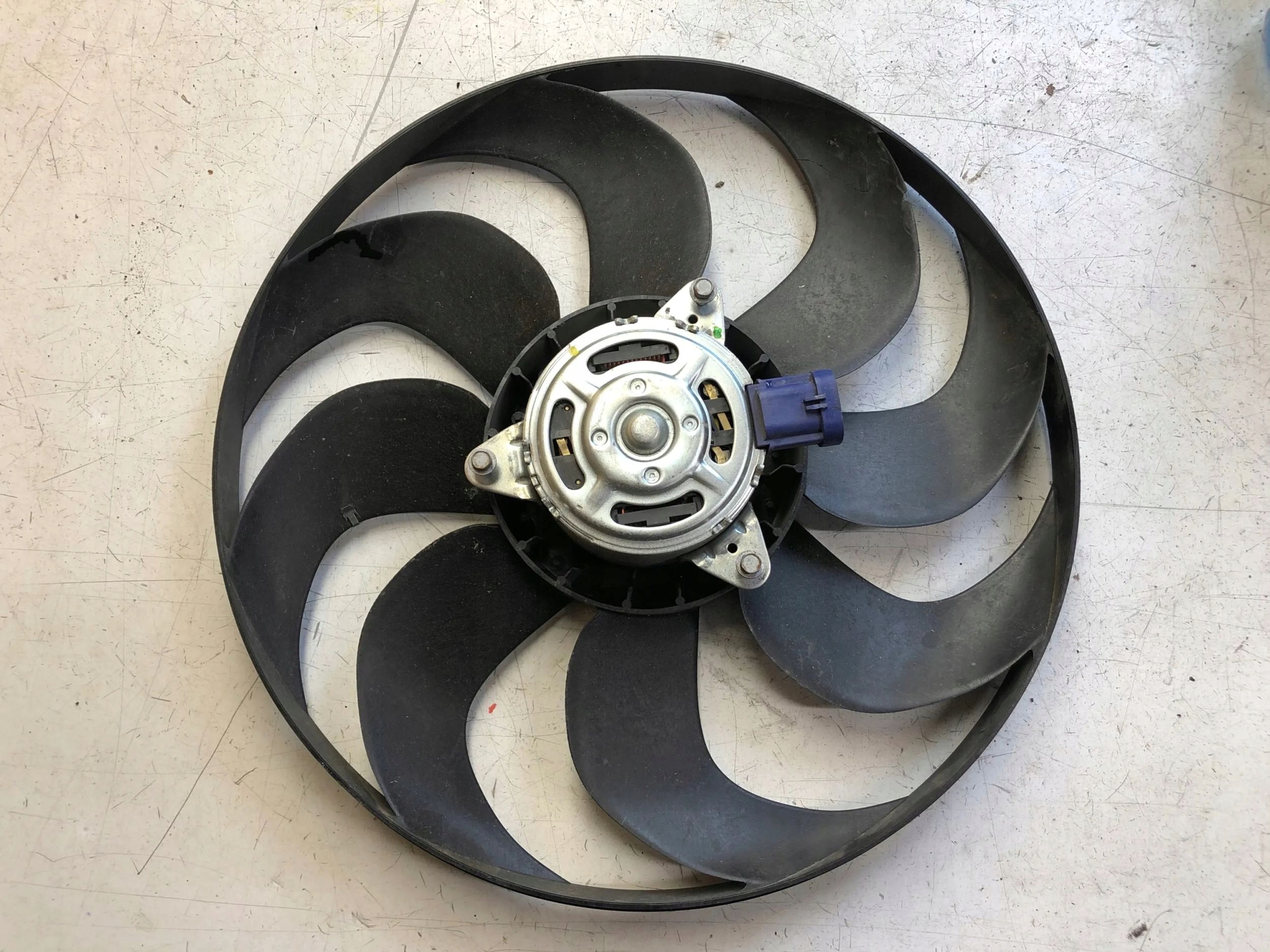 CLIO IV CAPTUR 12- ventilátor chladiče 500.0991