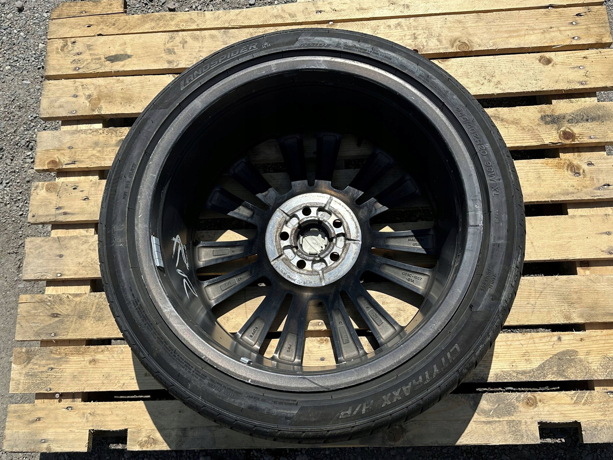 disc wheel 245/40RZ20 20X8.5J Lincoln Continental 2017+