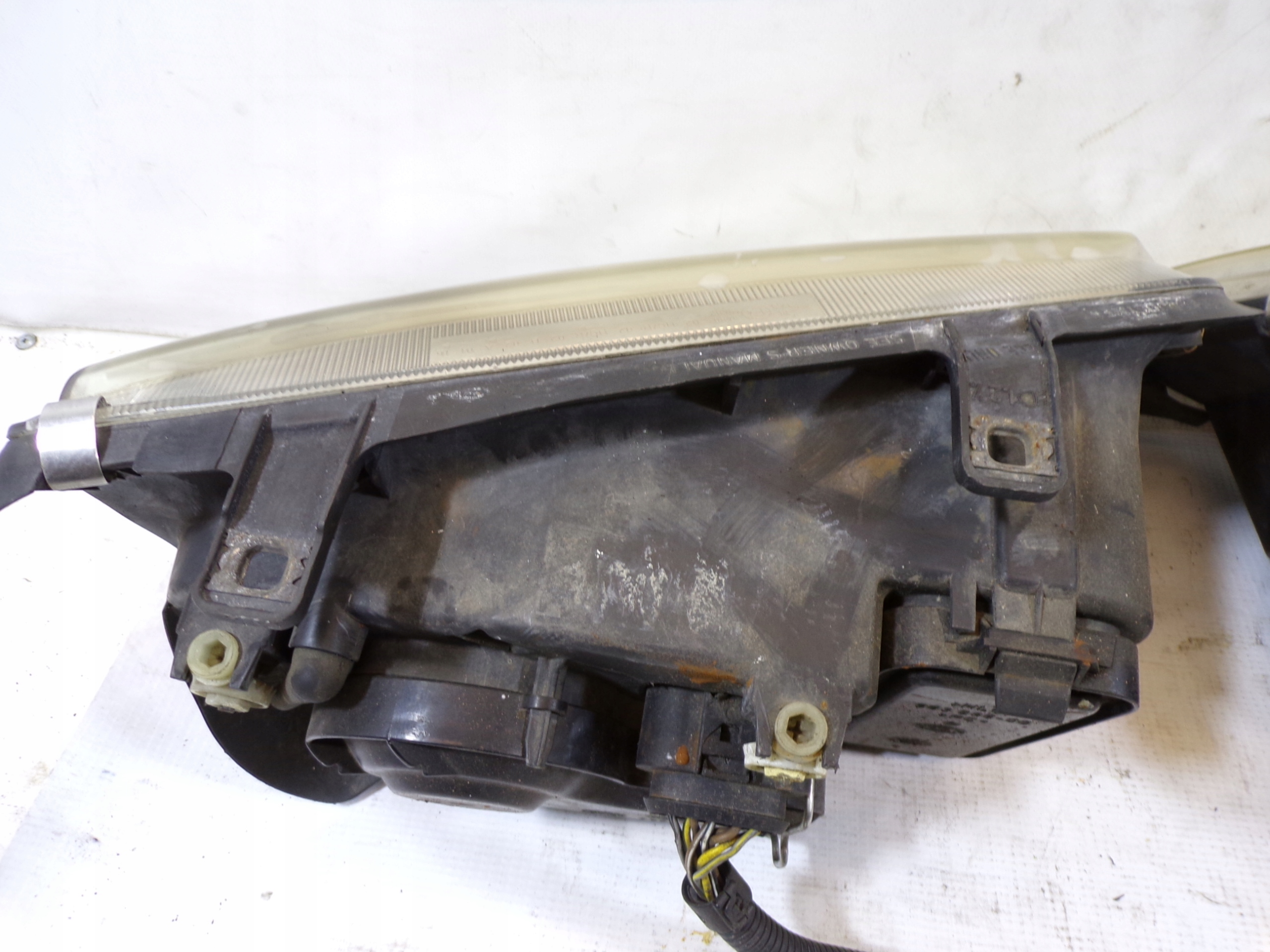 lights front front left right VOLKSWAGEN BORA (K)
