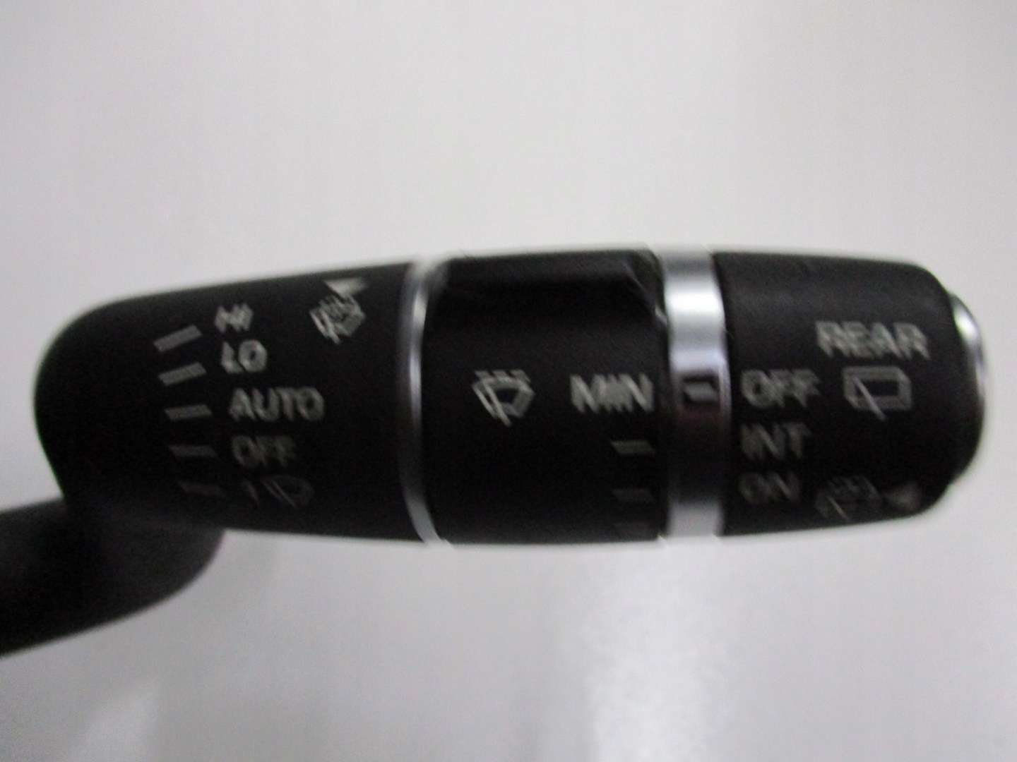 Commodo essuie glace RANGE ROVER EVOQUE 17R