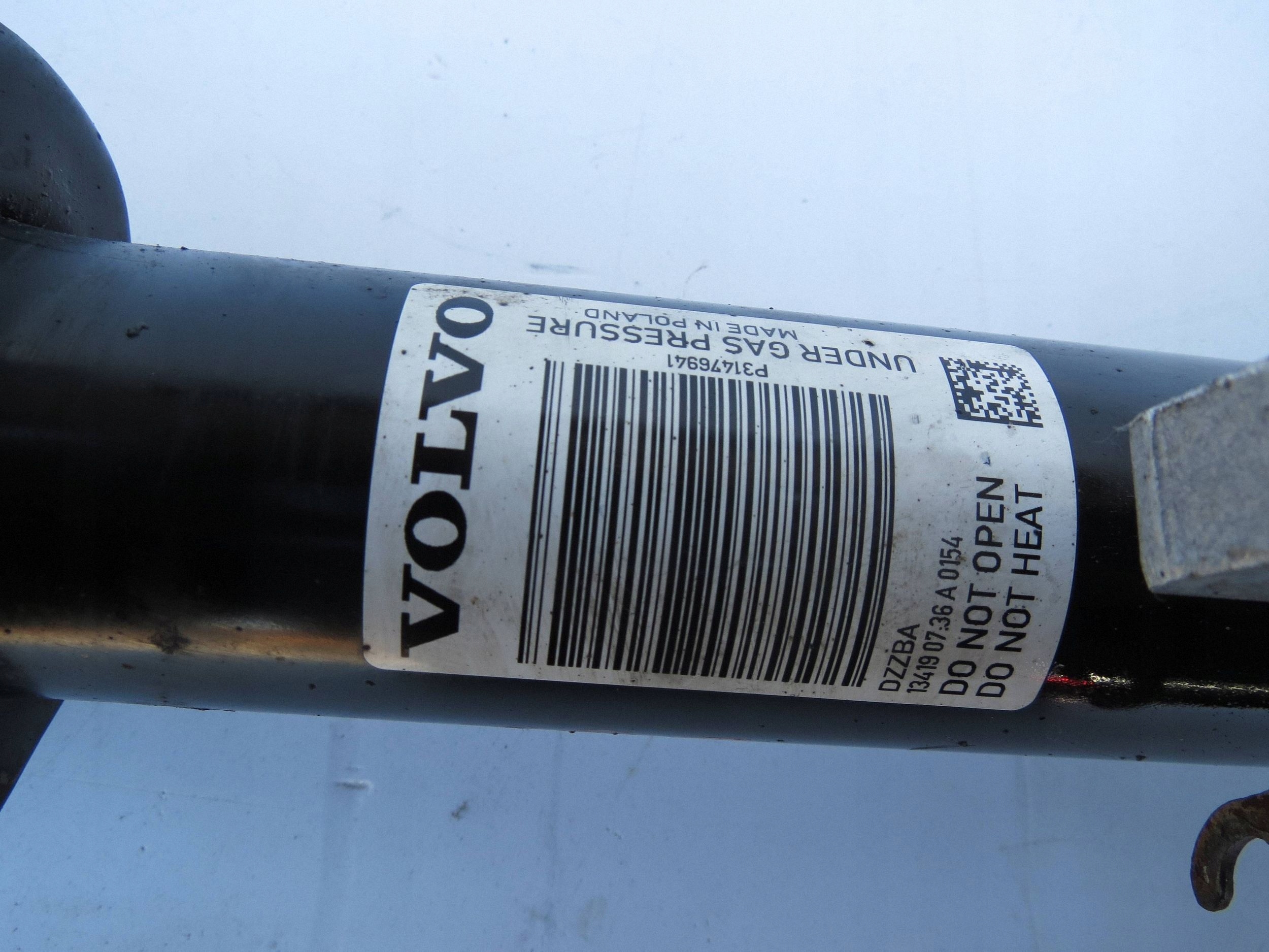 shock absorber left front VOLVO V90 CROSS COUNTRY P31476941