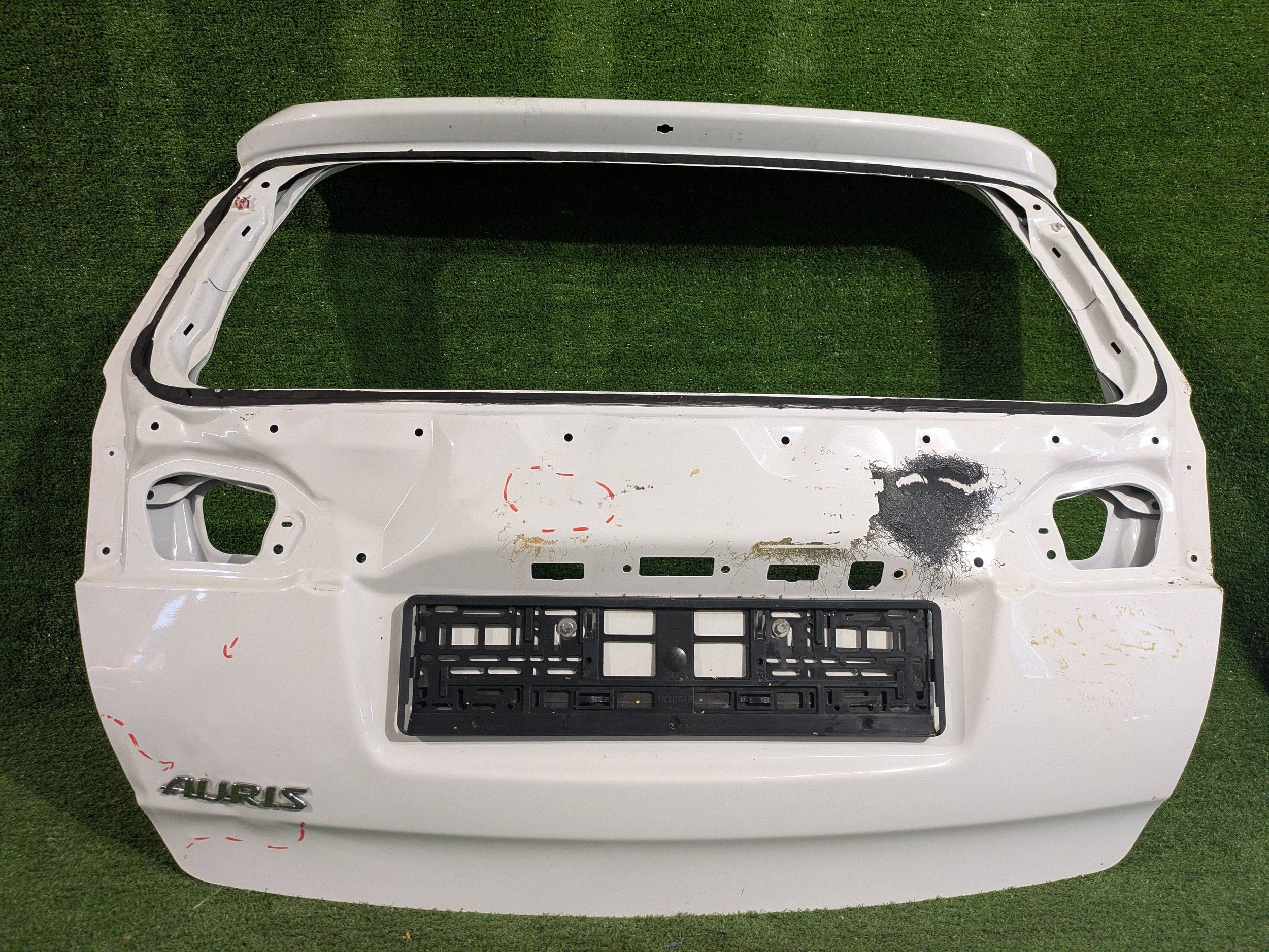 boot doors rear part boot TOYOTA AURIS II KOMBI NR.K387