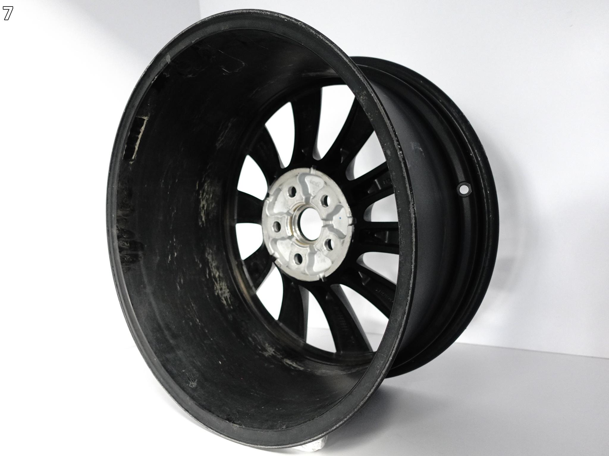 TESLA MODEL Y PERFORMANCE 20- disk 9,5JX20 ET45 5X114,3