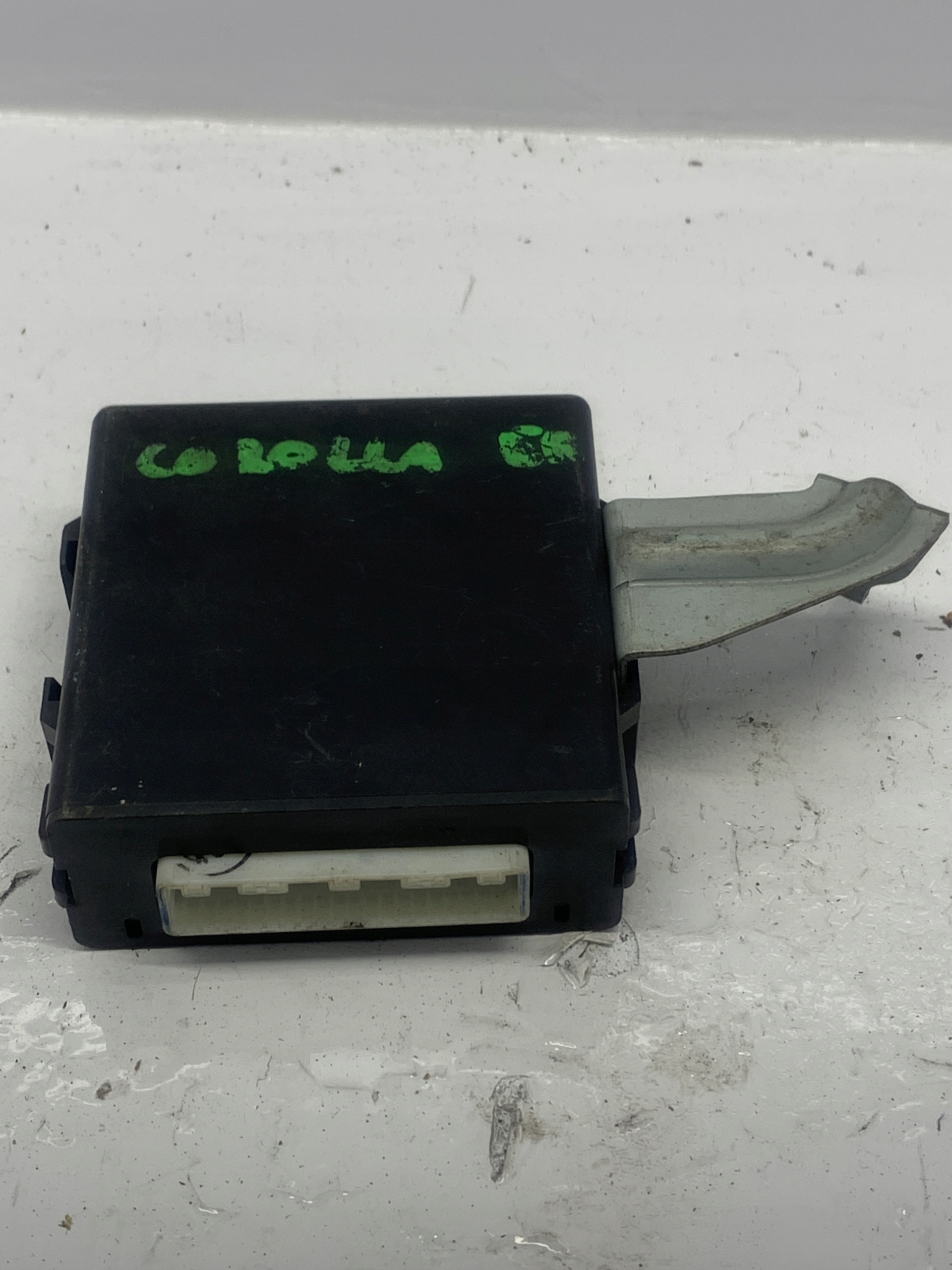 module alarm module control unit 89730-02020 TOYOTA