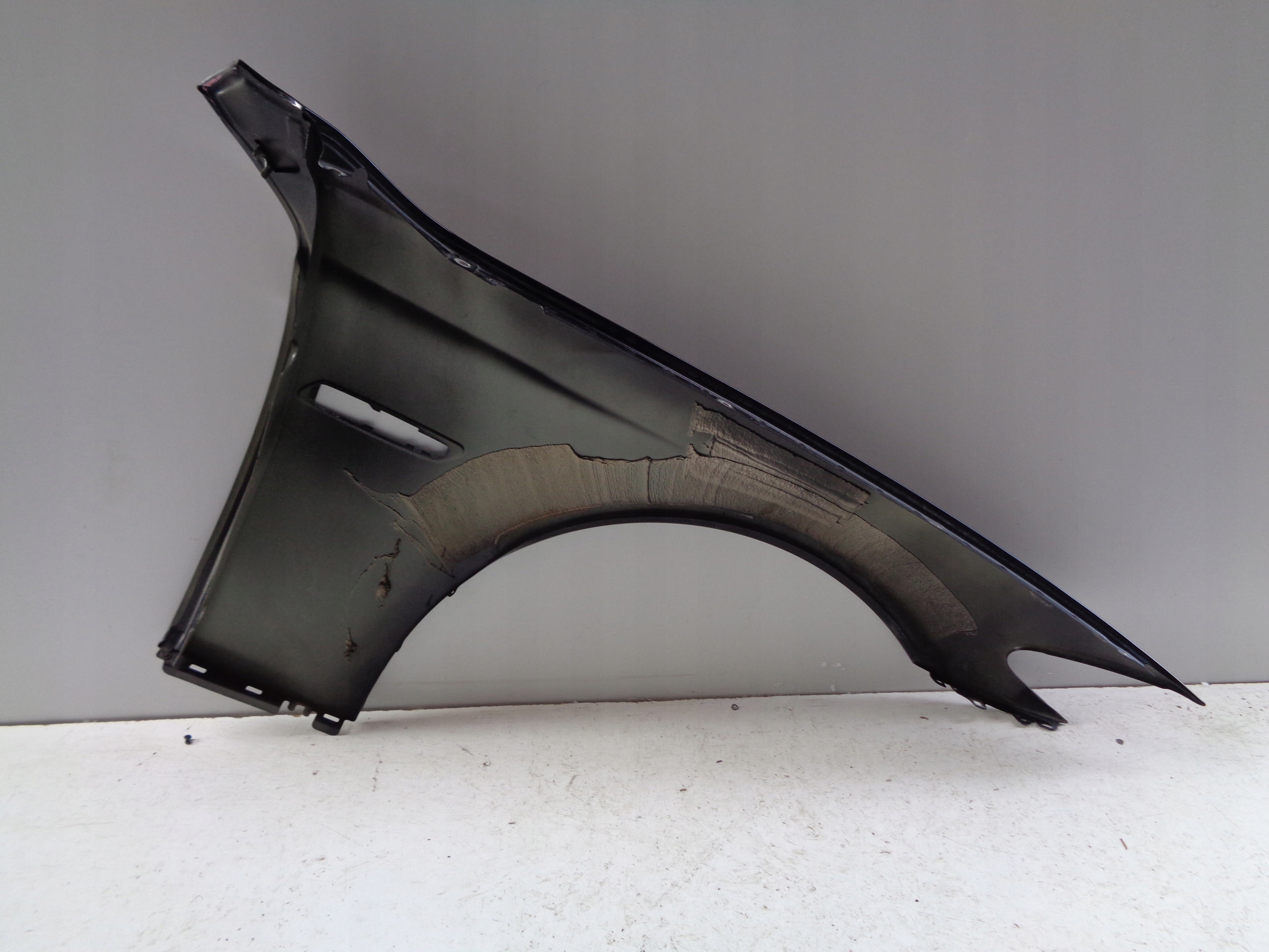 fender left front LAND ROVER DEFENDER II 19- NR 49830