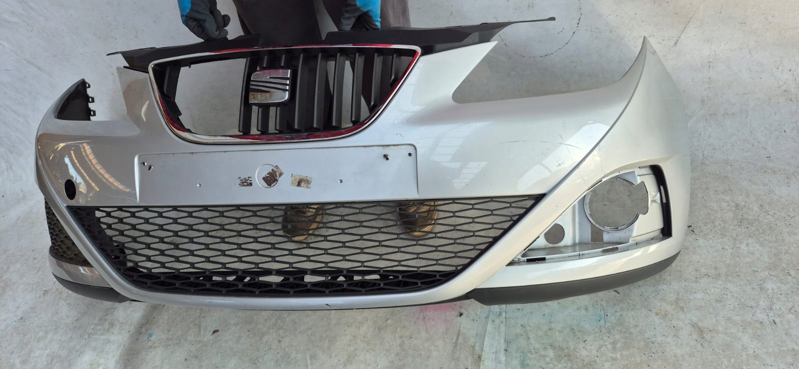 SEAT IBIZA IV 6J0 08- bumper front front ORG.