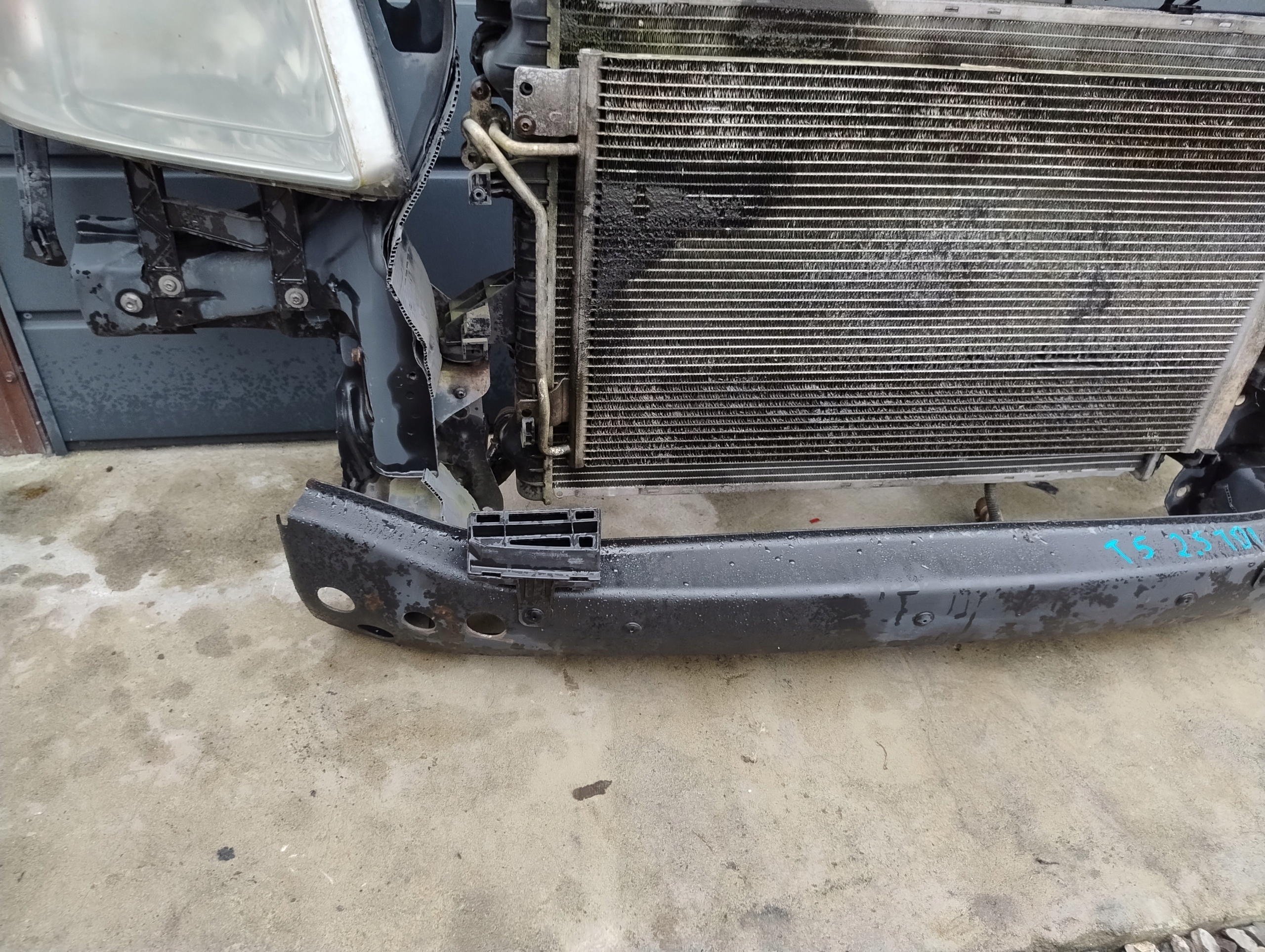 support panel for radiators complete Volkswagen Transport T5 2.5 TDI Automat EUROPA