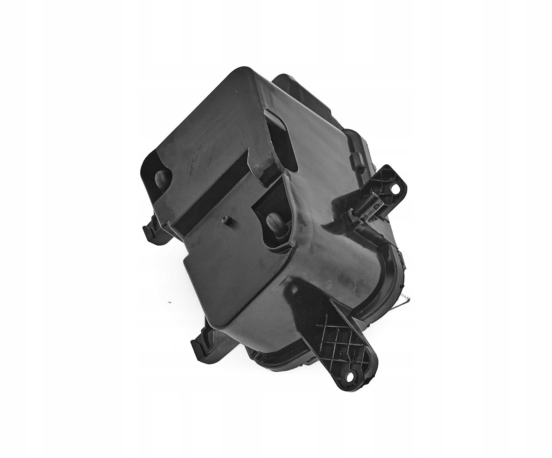 противотуманная для vw GOLF VII 2012-2017 5G0941700D правая