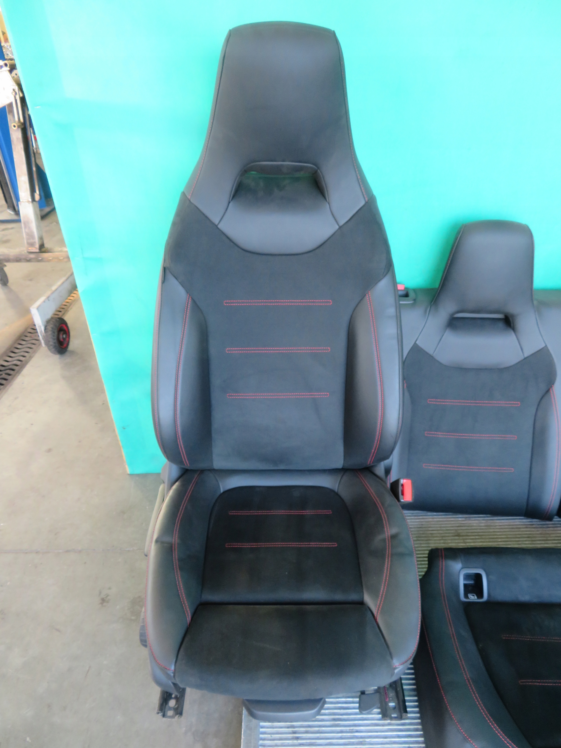 KOMPLET Sitze Sitz MERCEDES W177 AMG 19R