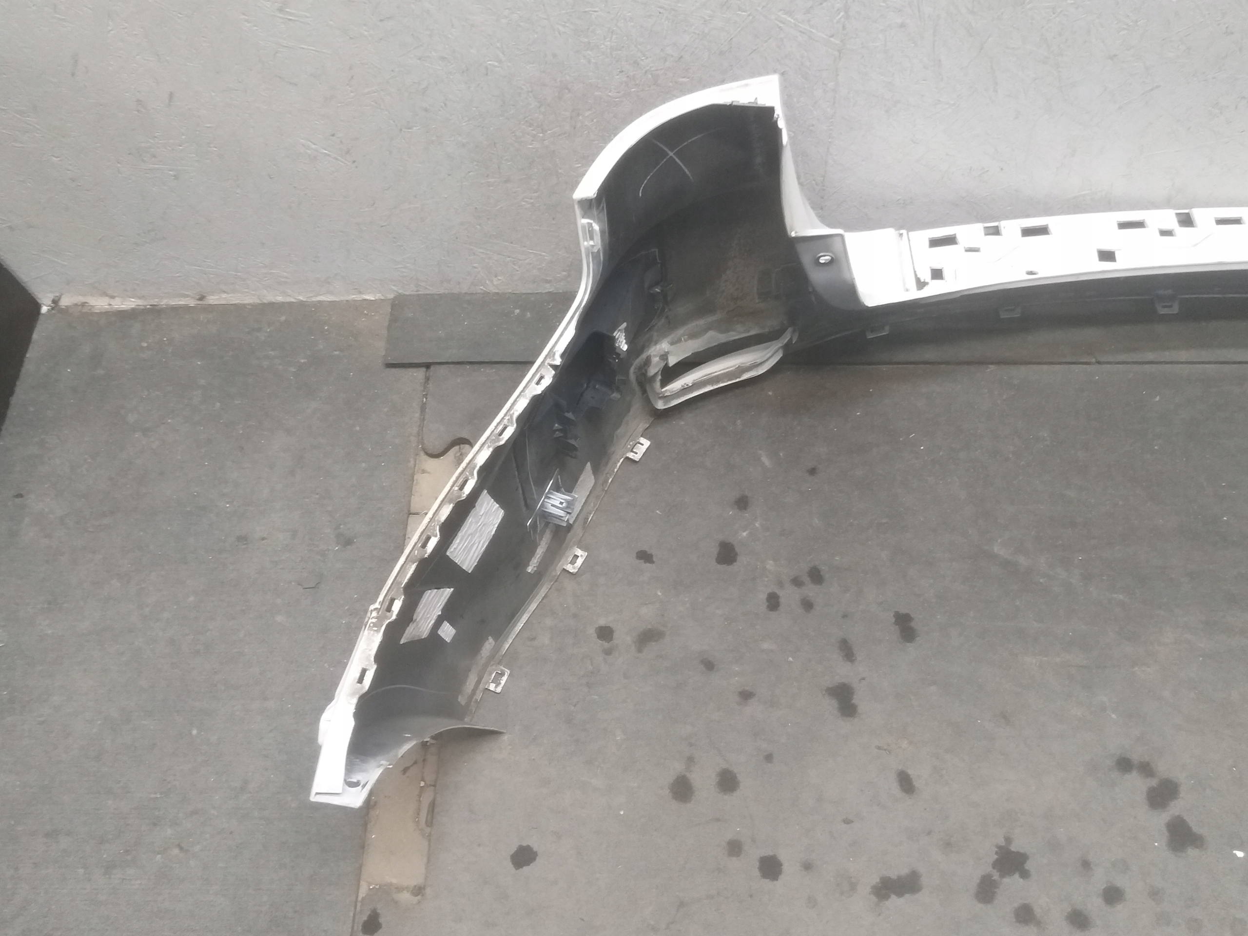 bumper rear part JEEP GRAND CHEROKEE WK2 SUMMIT