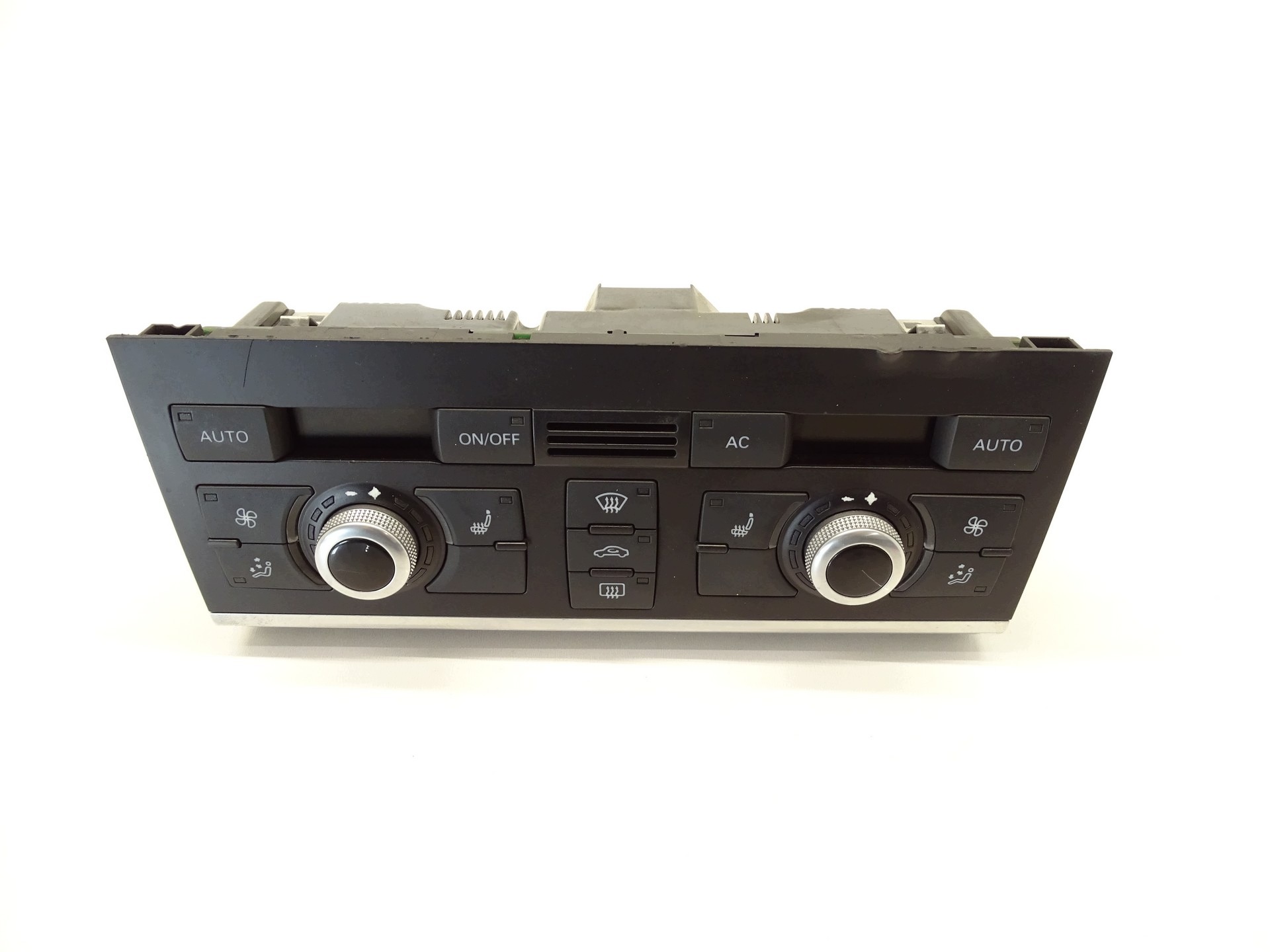 commande de climatisation alimentation d'air sièges AUDI Q7 4L LIFT 4L0820043AE