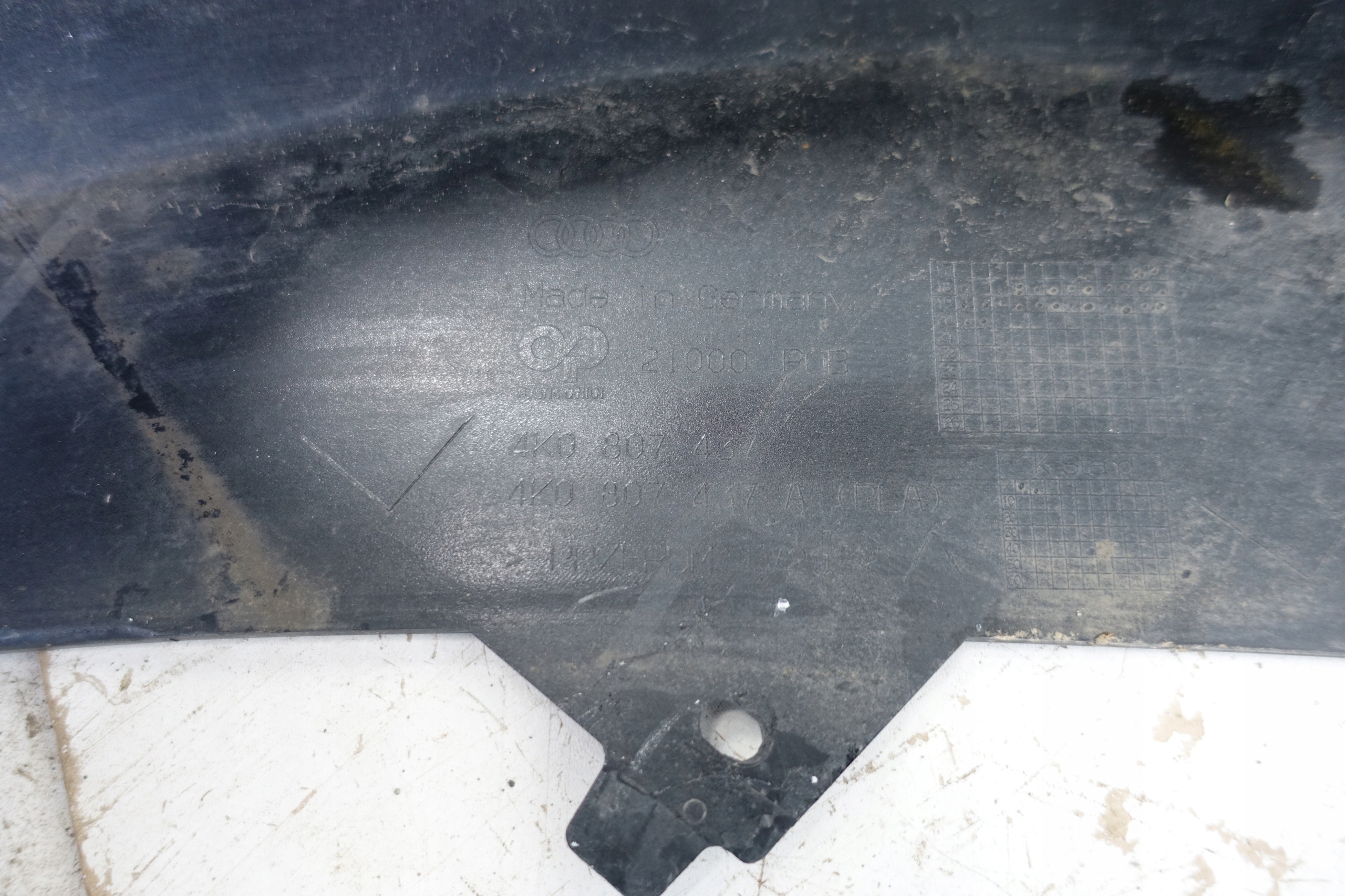 AUDI A6 C8 4K0 2018- bumper front front 4K0807437
