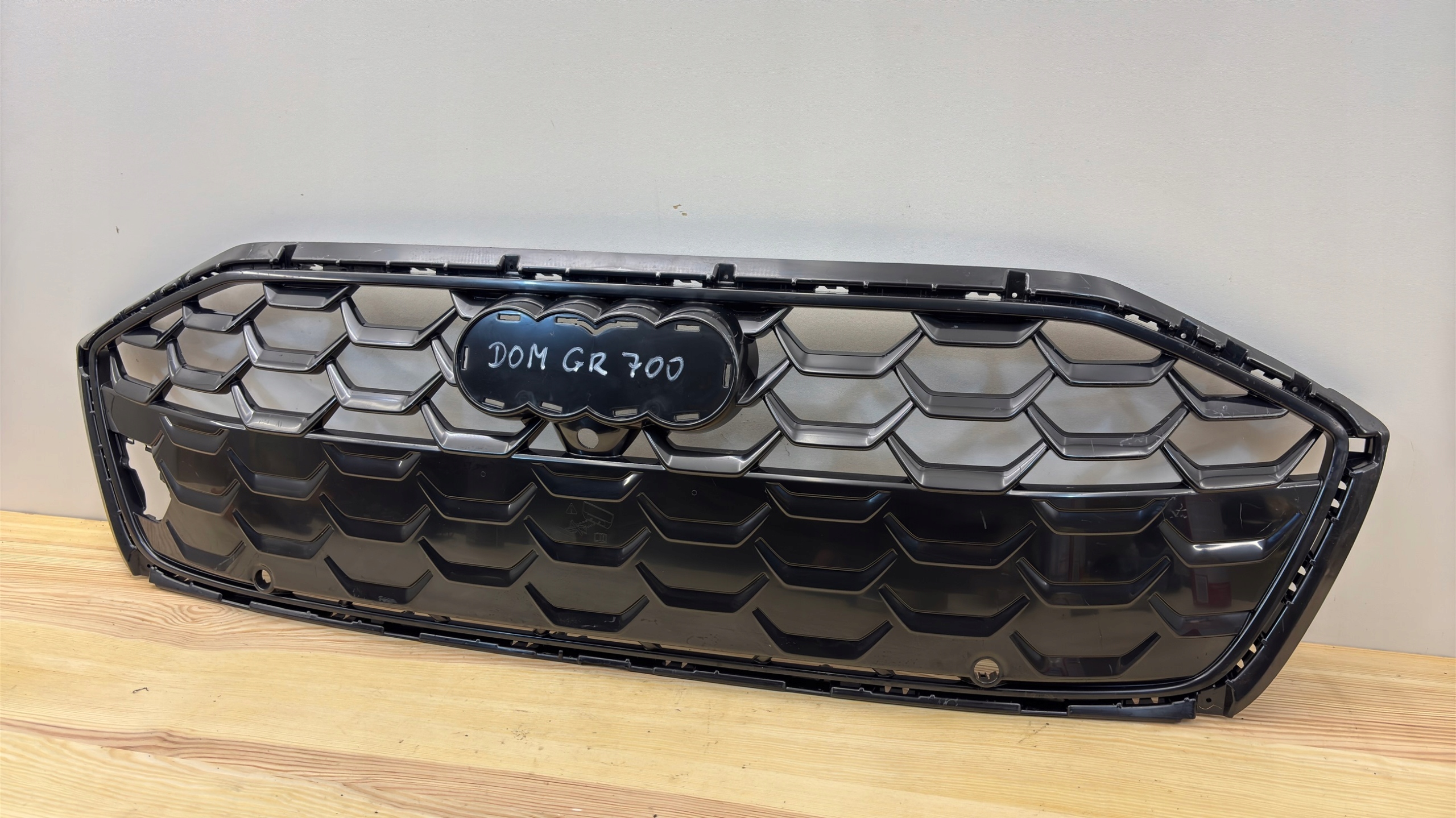 Audi A4 8B3 Kühlergrill FRONTGRILL Kühlergitter 8B3853653A0 - Thumbnail 2