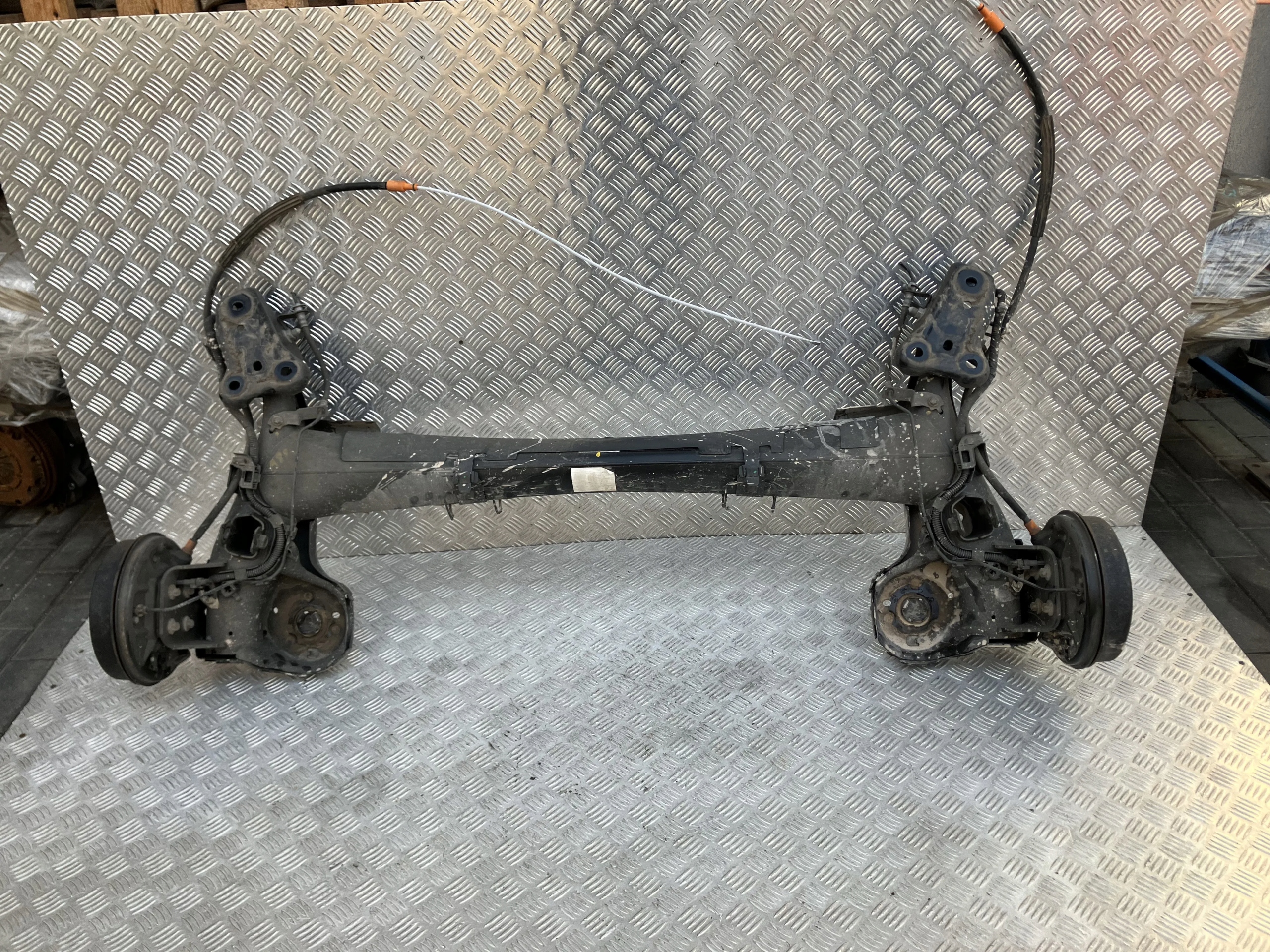 BELKA OŚ ZAWIESZENIE TYŁ BĘBNY OPEL CORSA F 19- 1.2 VTI