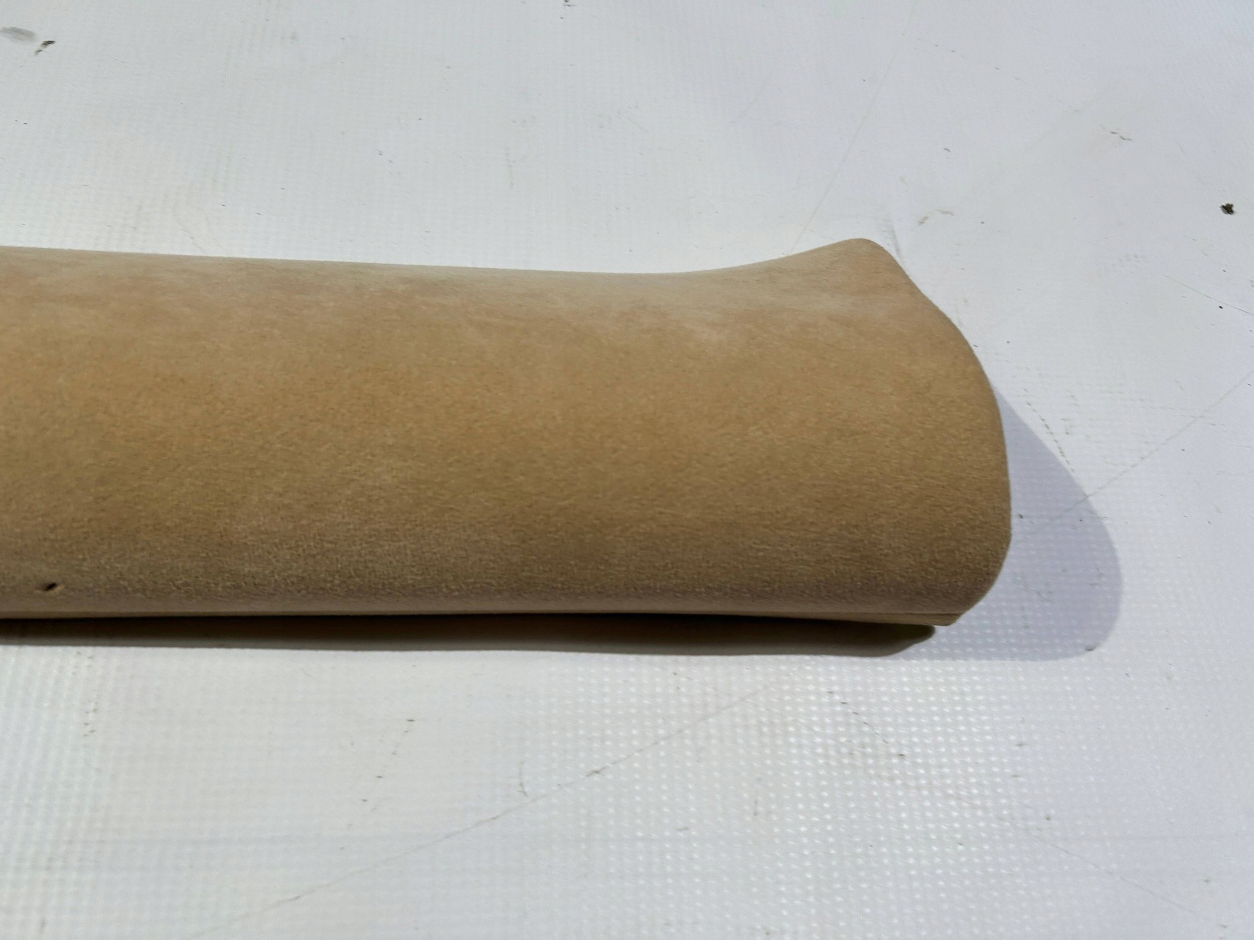 side cover panel slupka A right right Maserati GranTurismo 2008