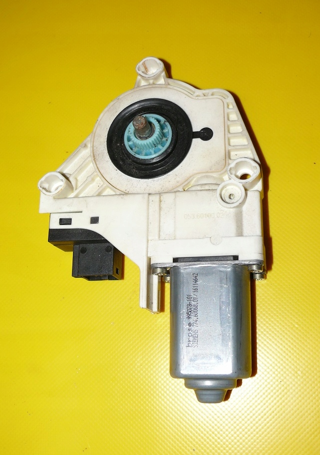 lift mini motor windows left front AUDI A6 C6 EU 4F0831461A 4F0959801B