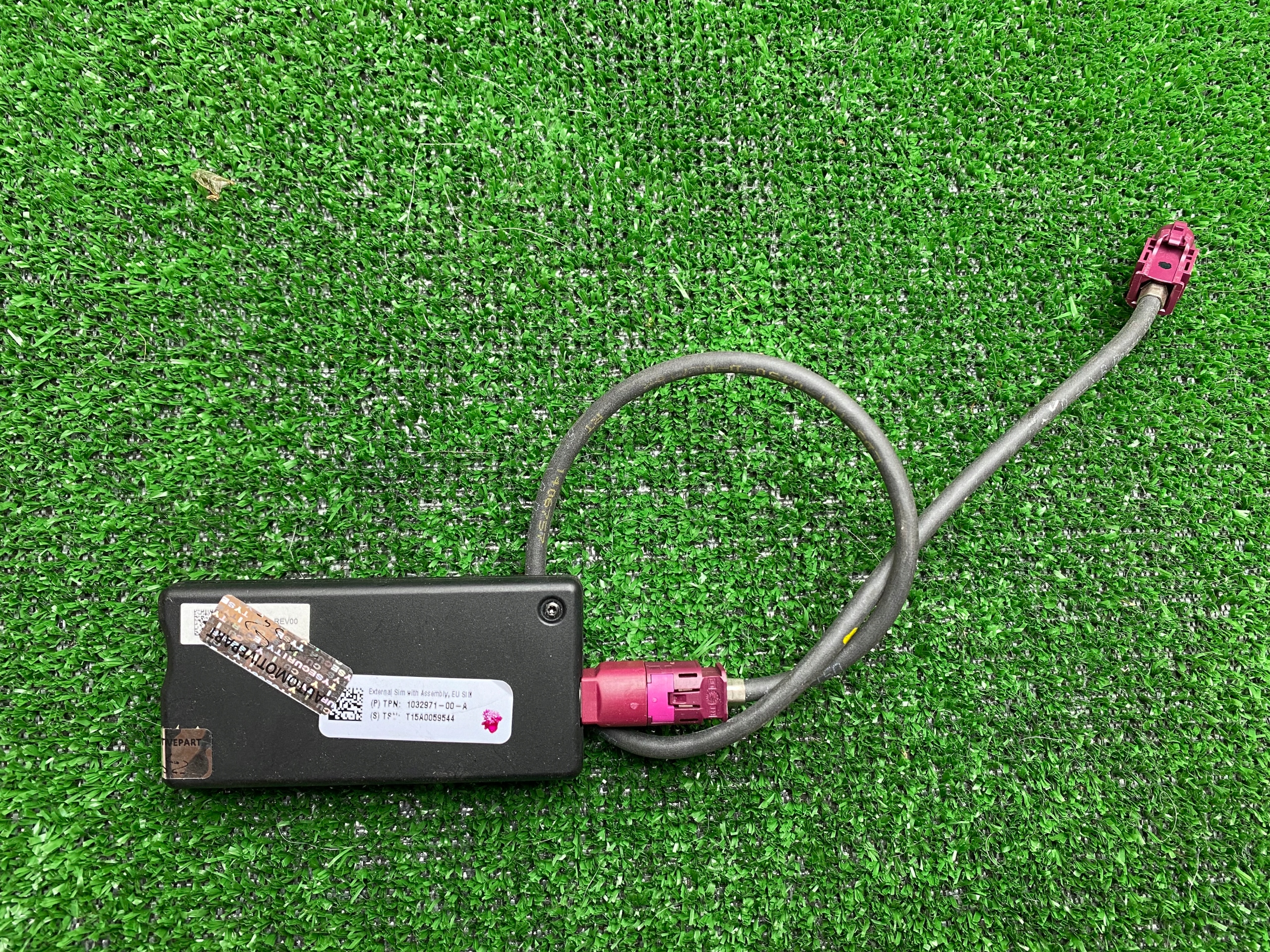 103297100A - 1032971-00-A МОДУЛЬ TESLA S SIM