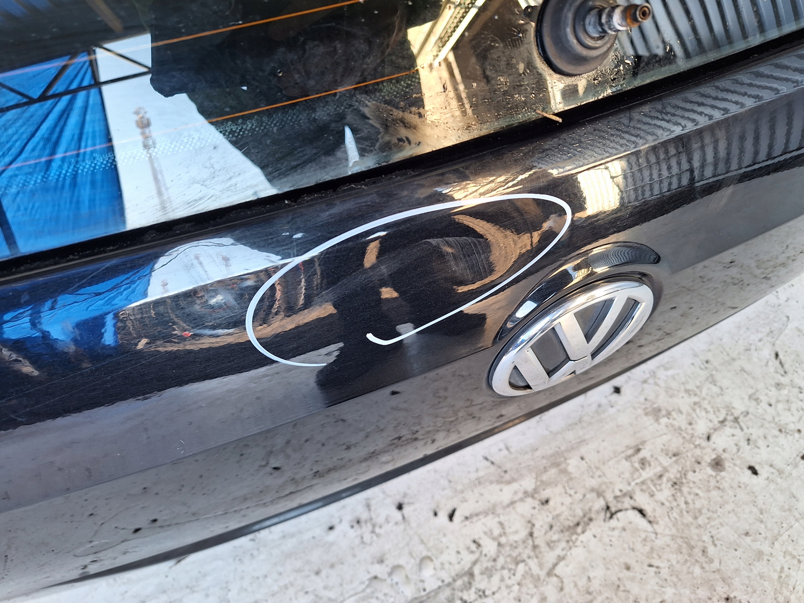 VOLKSWAGEN PASSAT B7 10-14 boot door LC9X