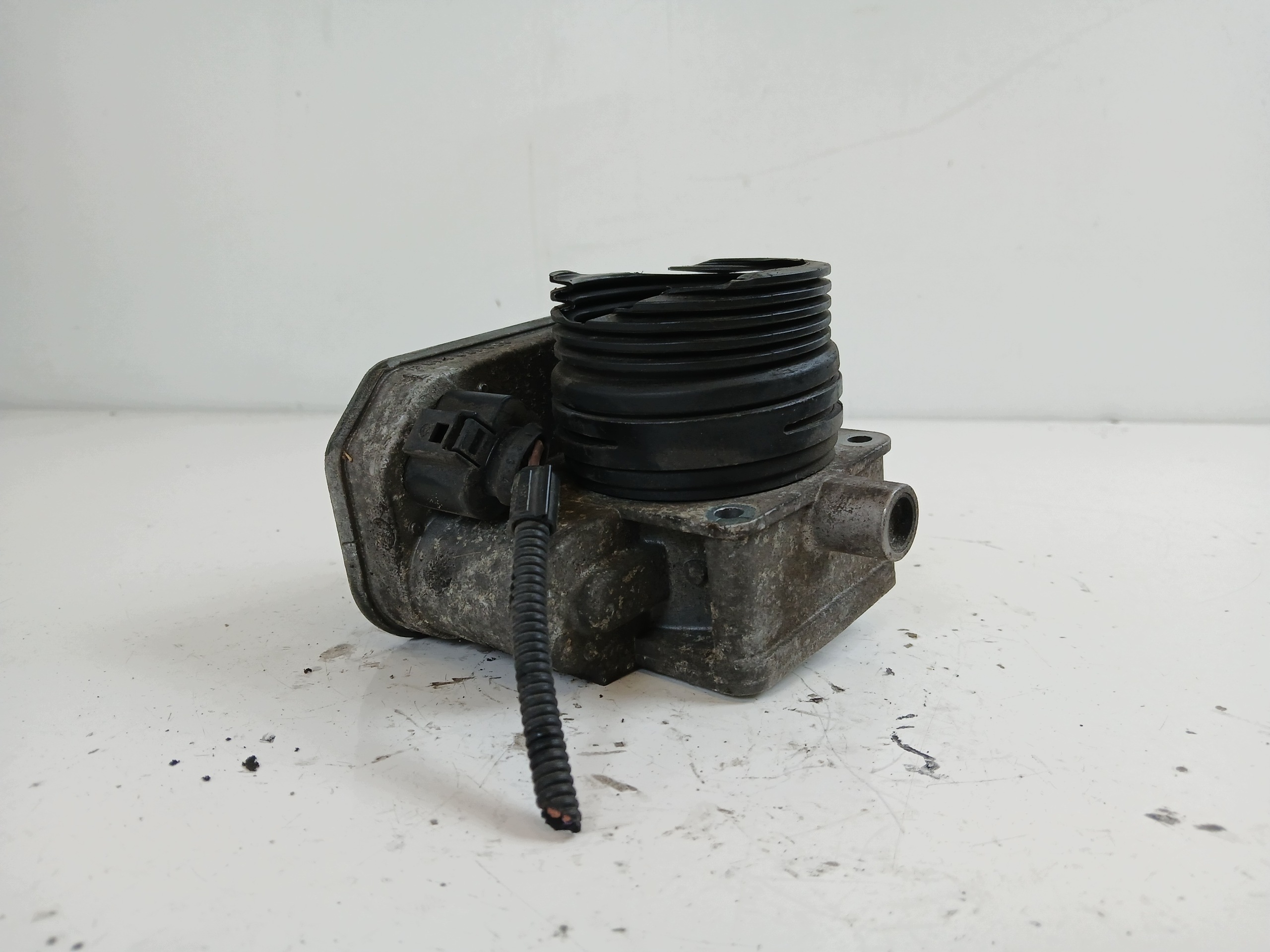 SKODA FABIA e VW GOLF IV 1.9 SDI Valvola a farfalla 038128063C