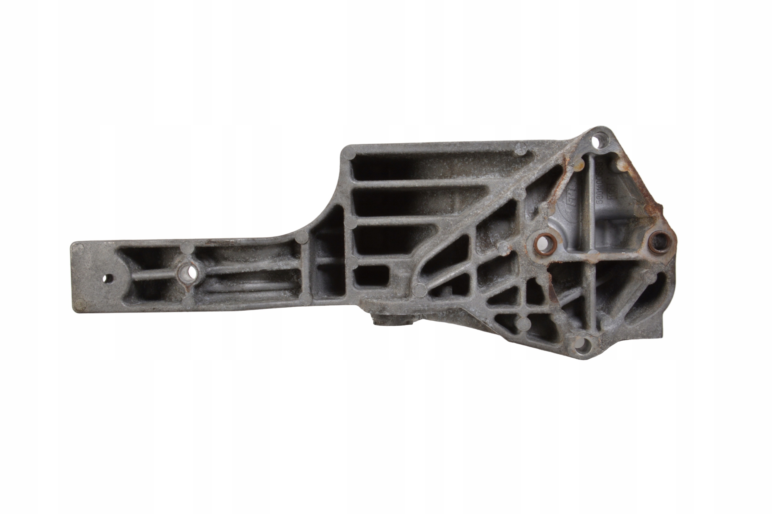 IVECO DAILY 3.0 210 KM ŁAPA WSPORNIK ALTERNATORA Typ samochodu Samochody dostawcze