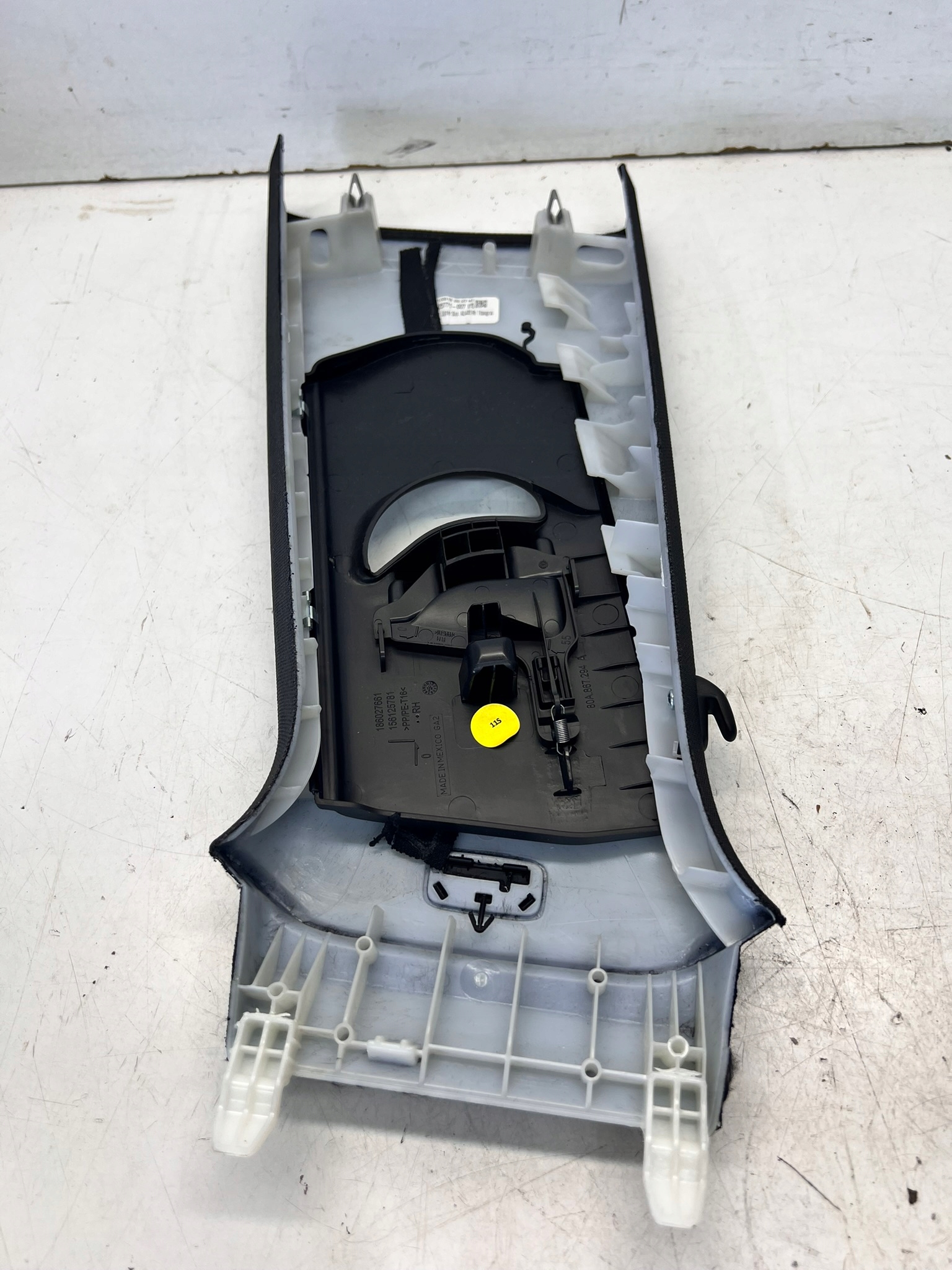 cover SLUPKA B right AUDI Q5 FY 80A867244B YW5