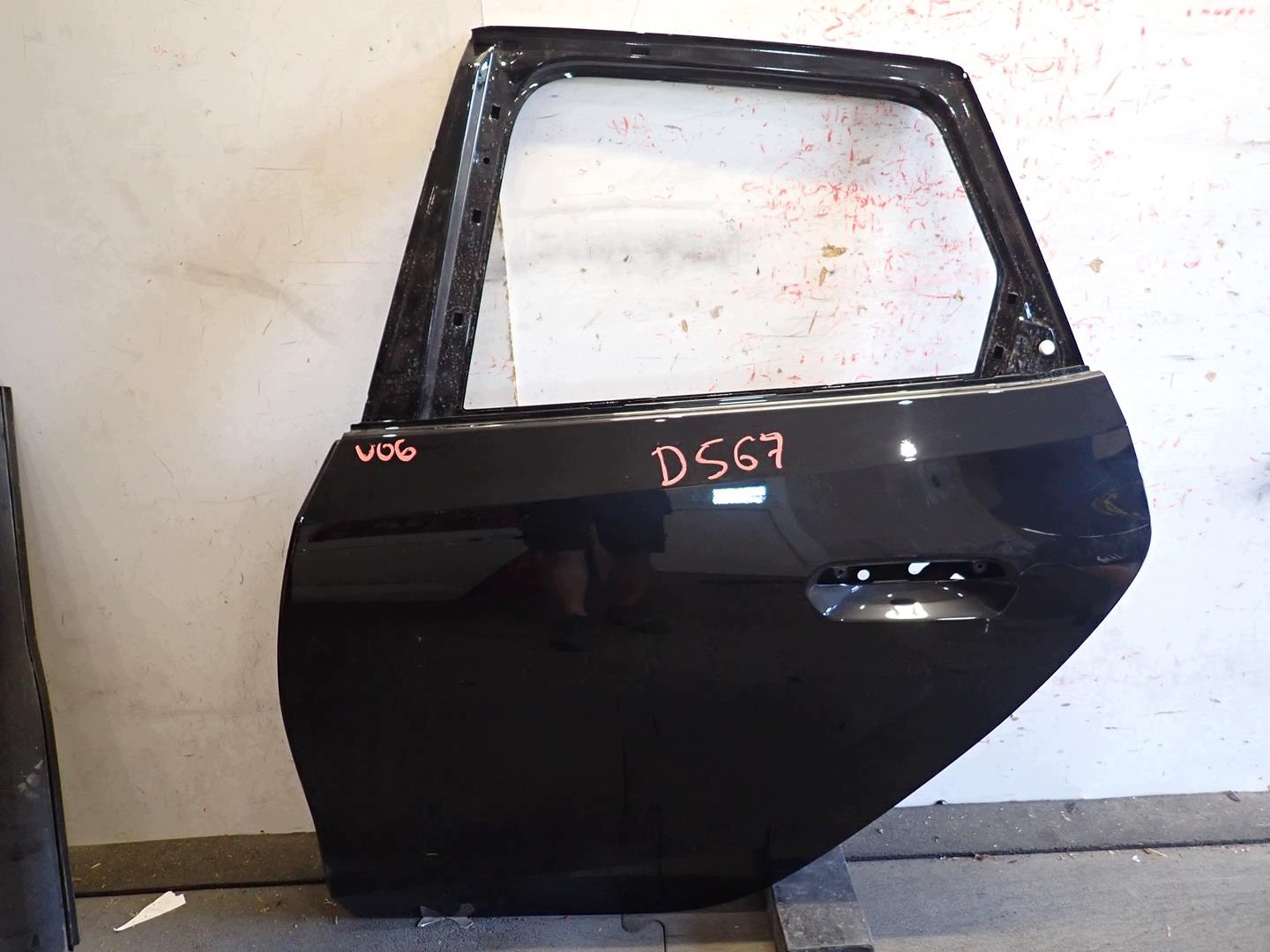 ajtó far hátsó bal BMW 2 U06 2022