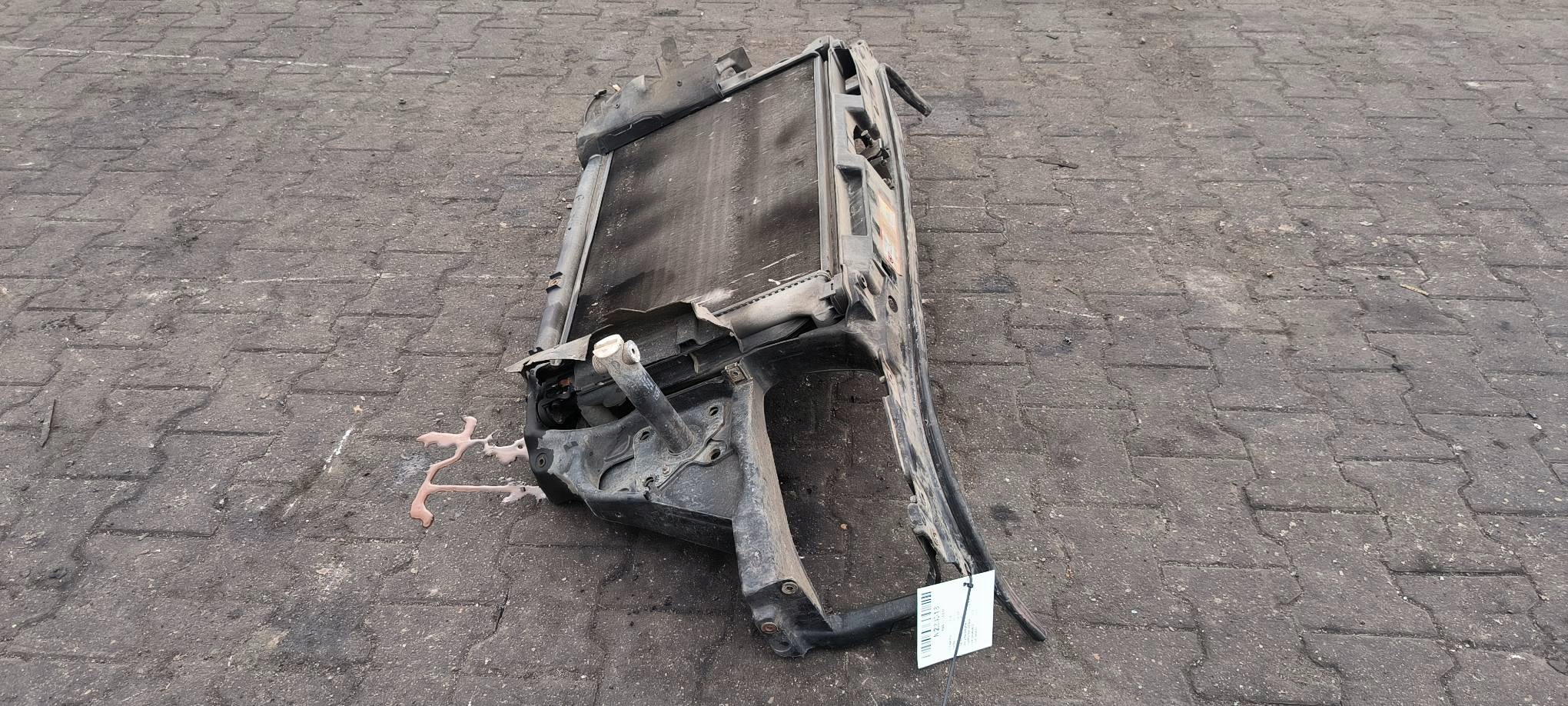 support panel for radiators 8D0907133A AUDI A4 B5