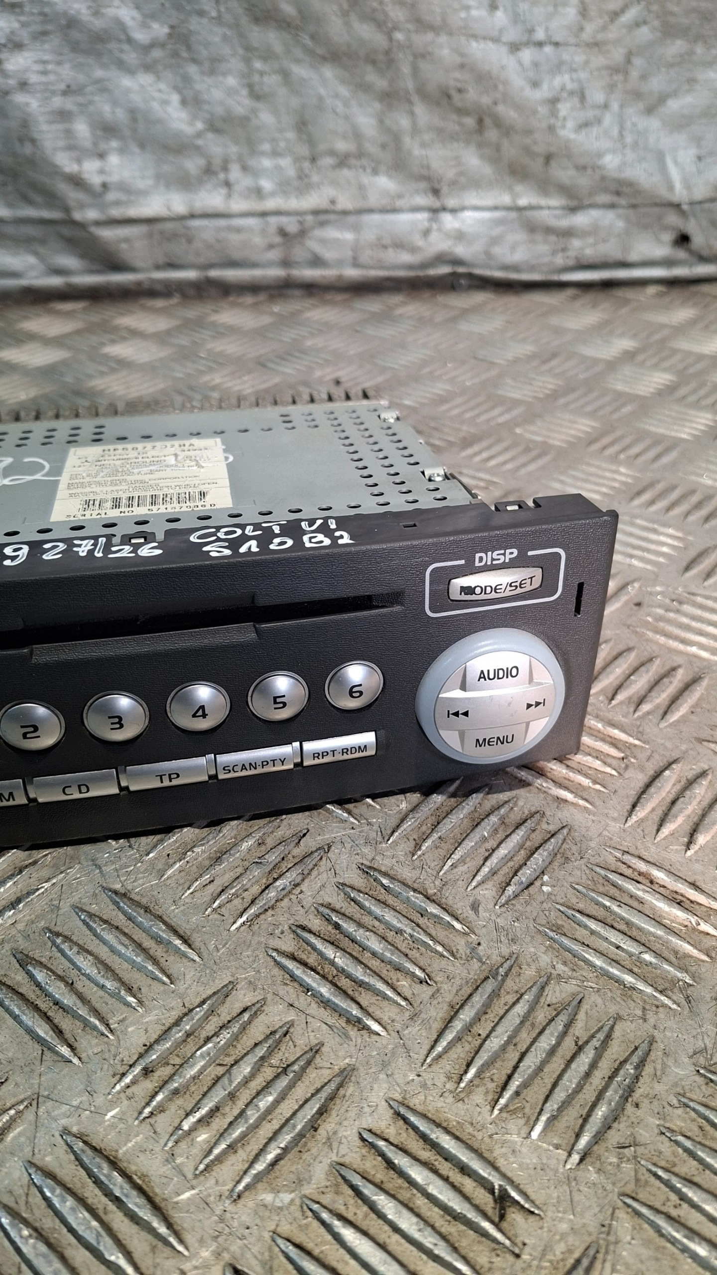 RADIO MITSUBISHI COLT VI