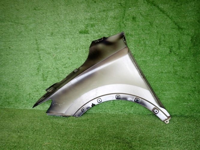 MG ZS 17- fender right front front