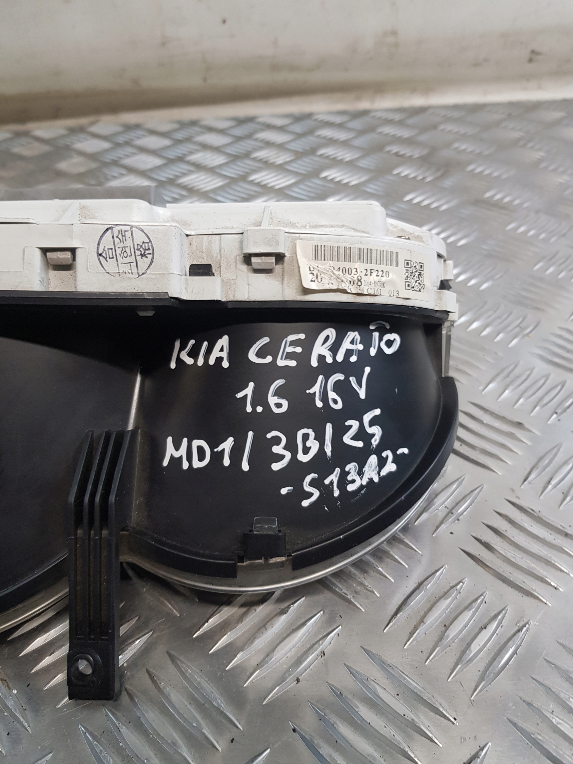 dials KIA CERATO 1.6 16V OE 94003-2F220