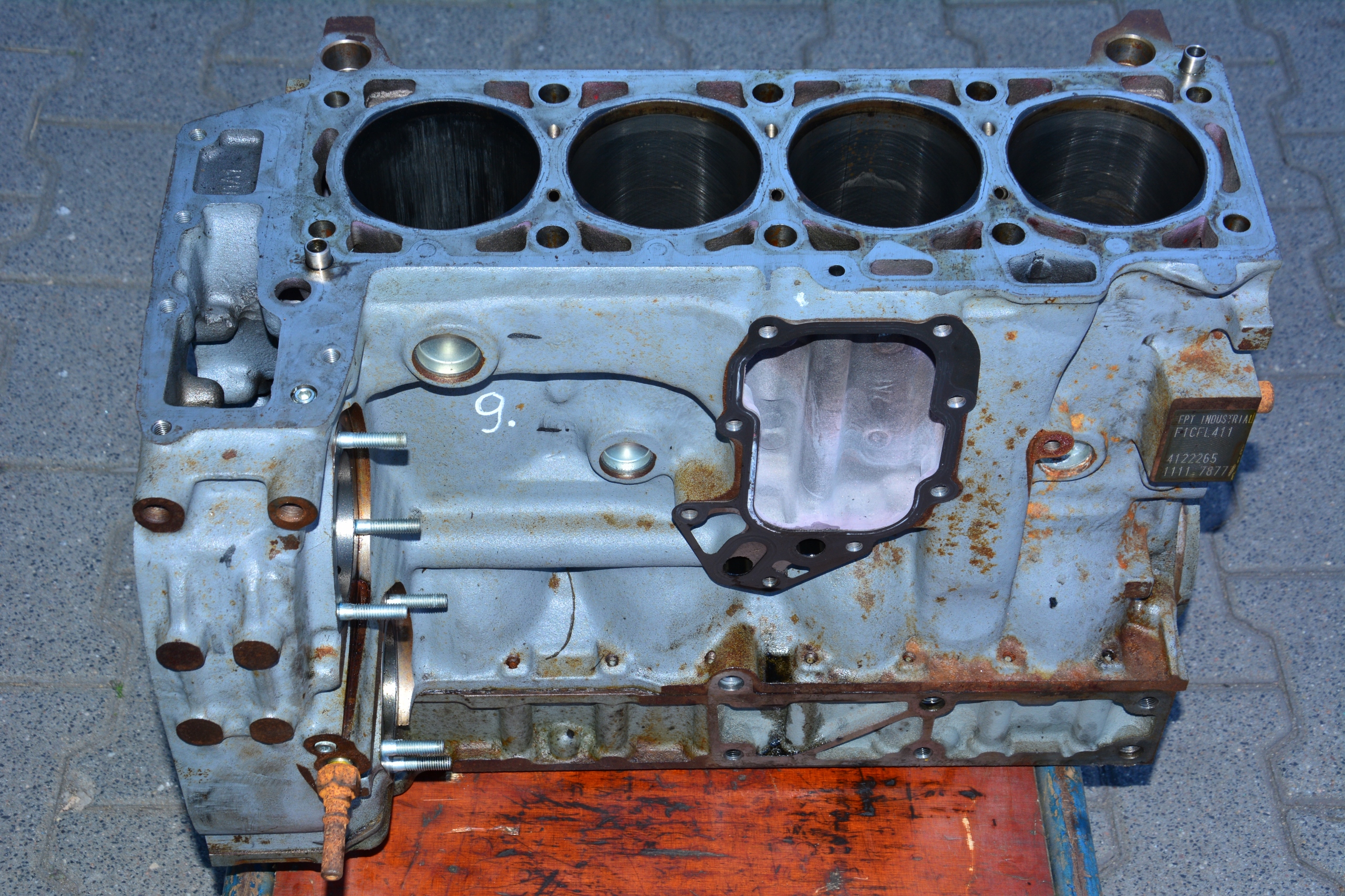 IVECO DAILY 3.0 2014 2022 BLOK DÓŁ SILNIKA