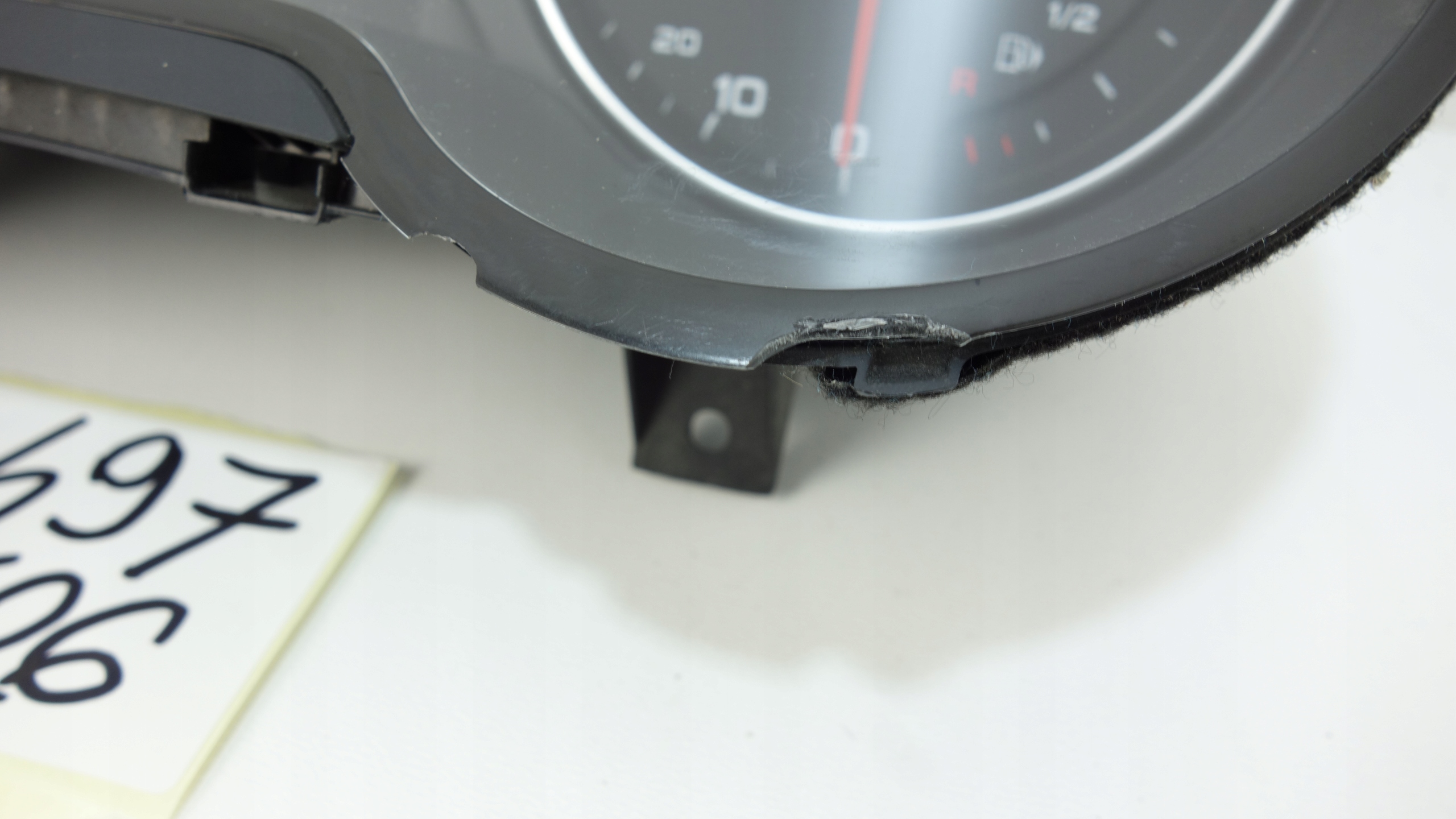 AUDI Q2 81A 2016- dials dials 81A920750J