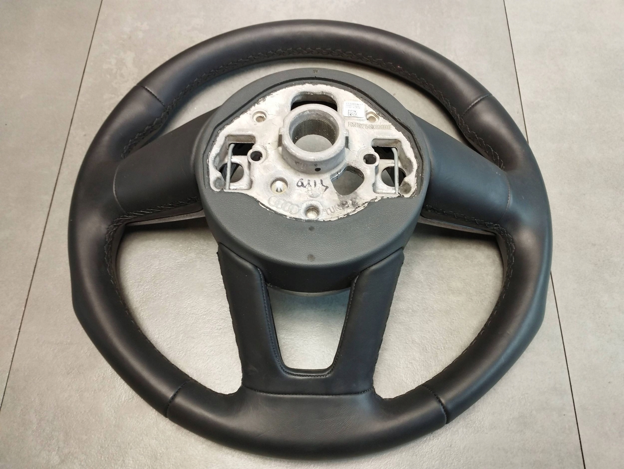 Audi A1 lenkrad Leder 82A419091T
