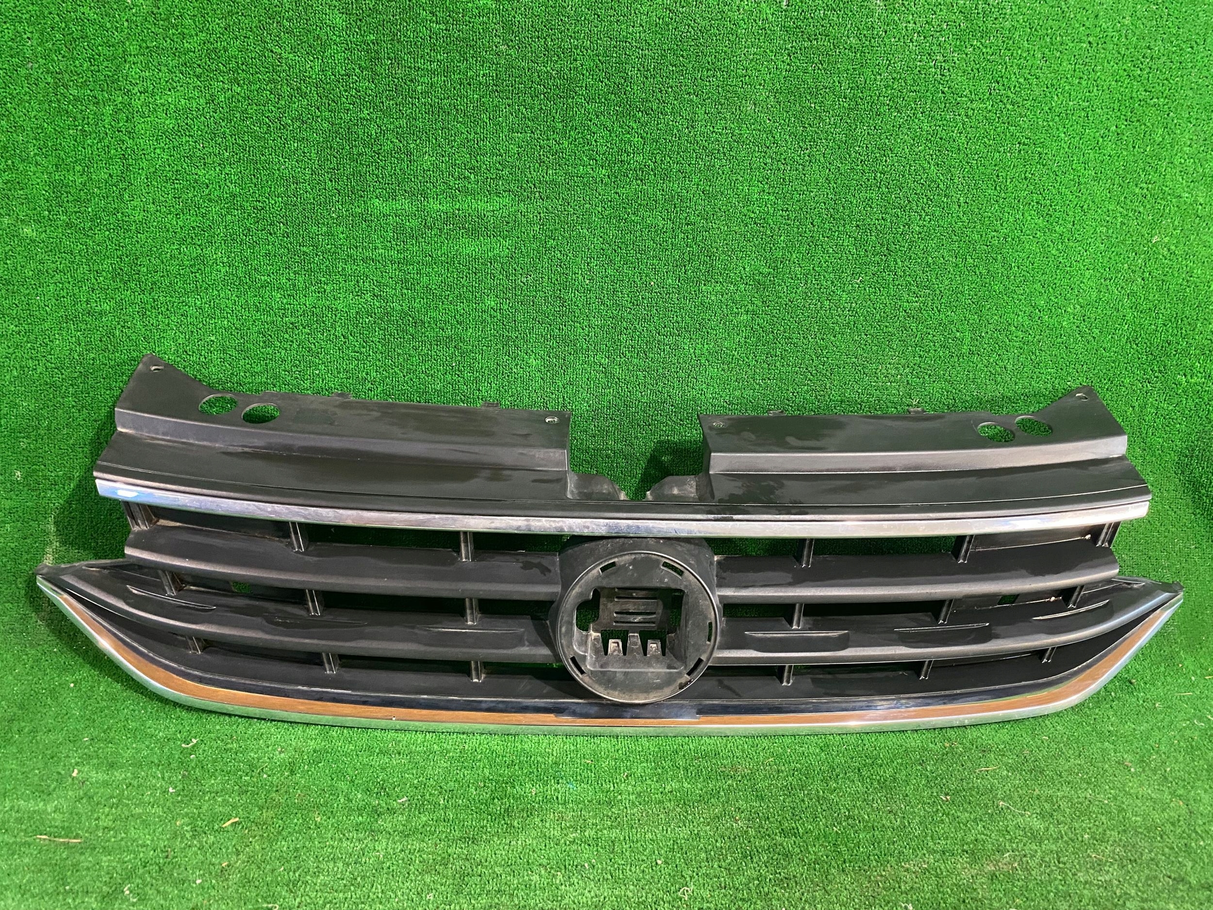 VW Tiguan Kühlergrill FRONTGRILL Kühlergitter 5NA853651BC - Thumbnail 1