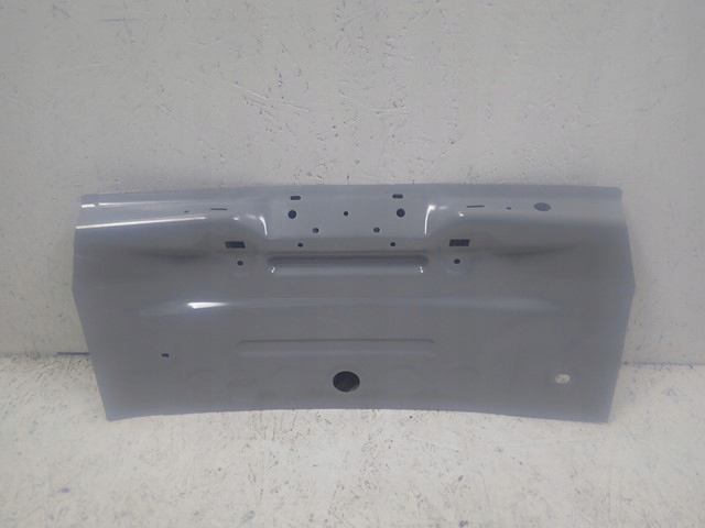 NOWY PAS TYLNY TYŁ SKODA RAPID 5JH LIFTBACK 2012-