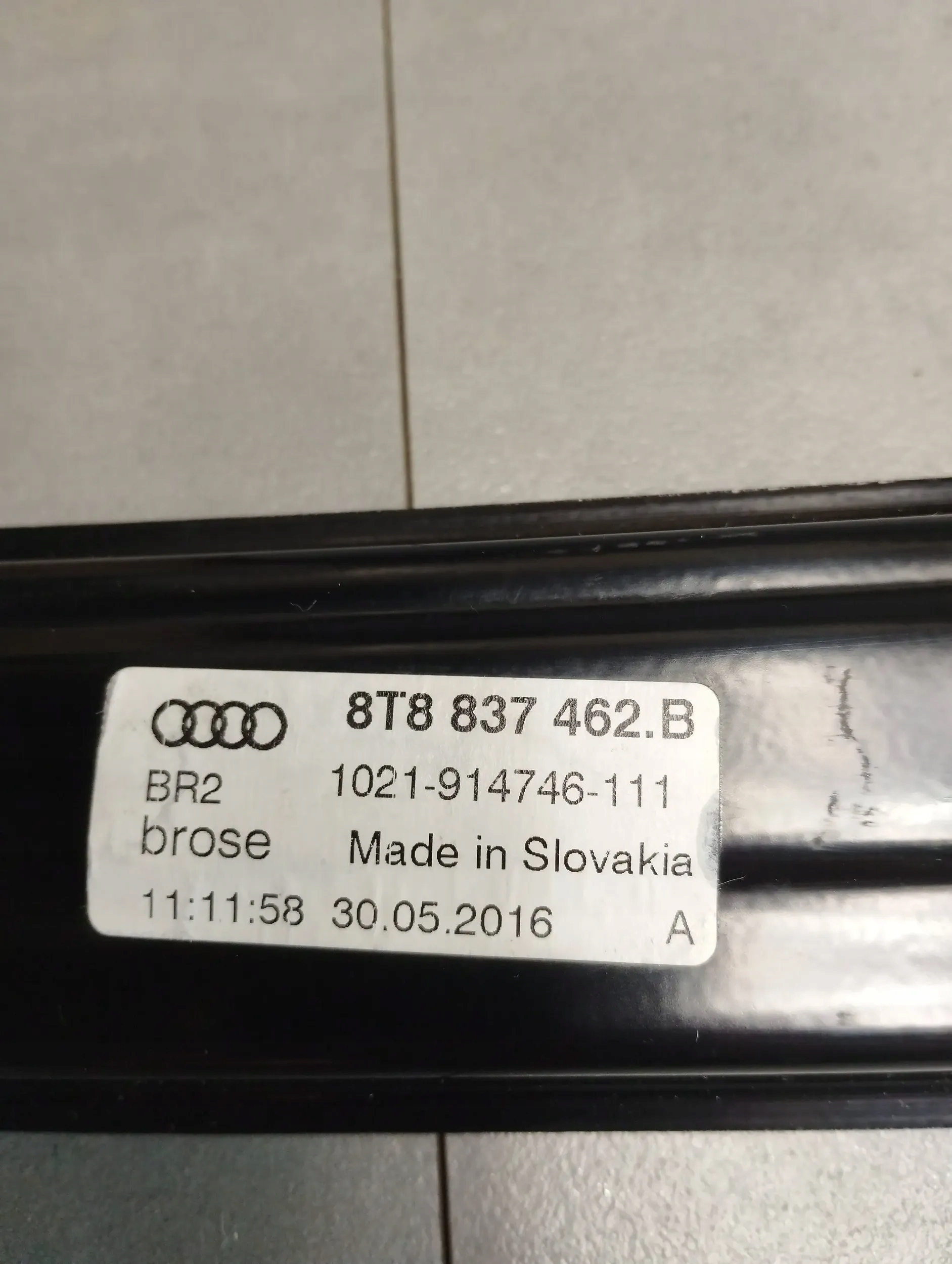 Audi A5 8T mechanism windows right front 8T8837462B
