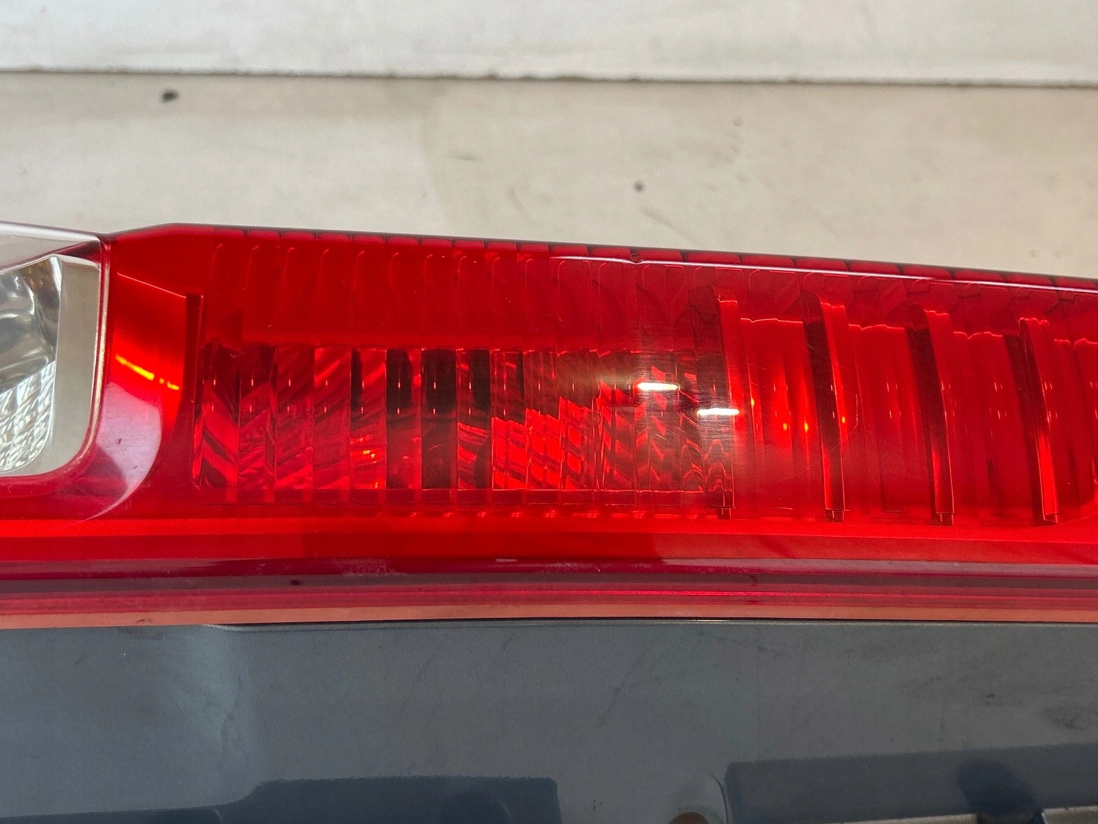 light rear part rear left Renault Trafic II Vivaro A Primastar Lift