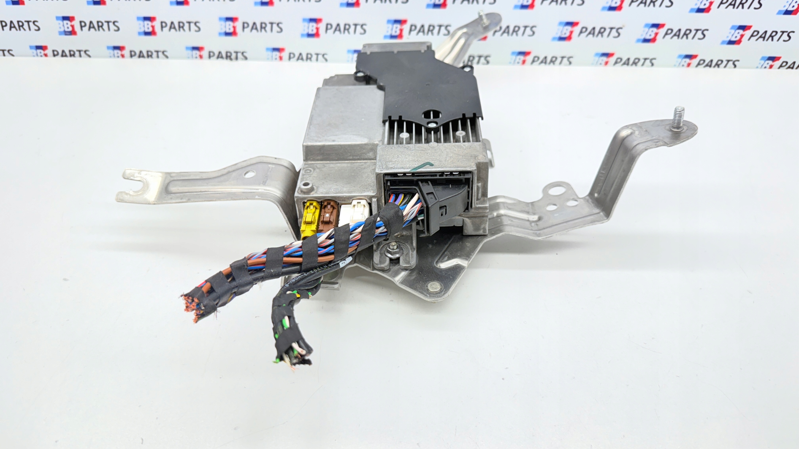 BMW G20 G30 G05 X5 G21 G06 module control unit ODBIORNIK DAB amplifier 5A2D553