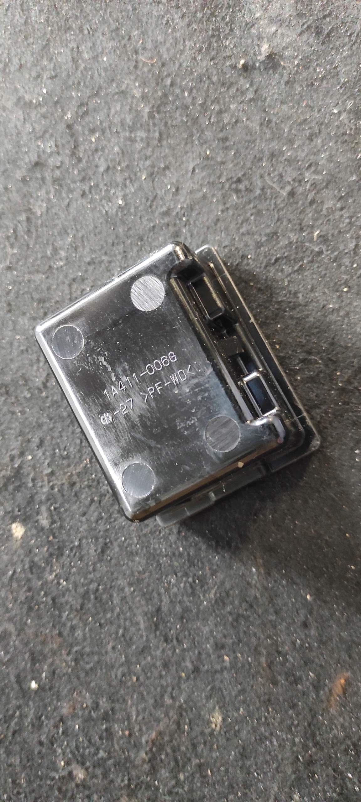ashtray passenger compartment Toyota Camry 1A411-006G
