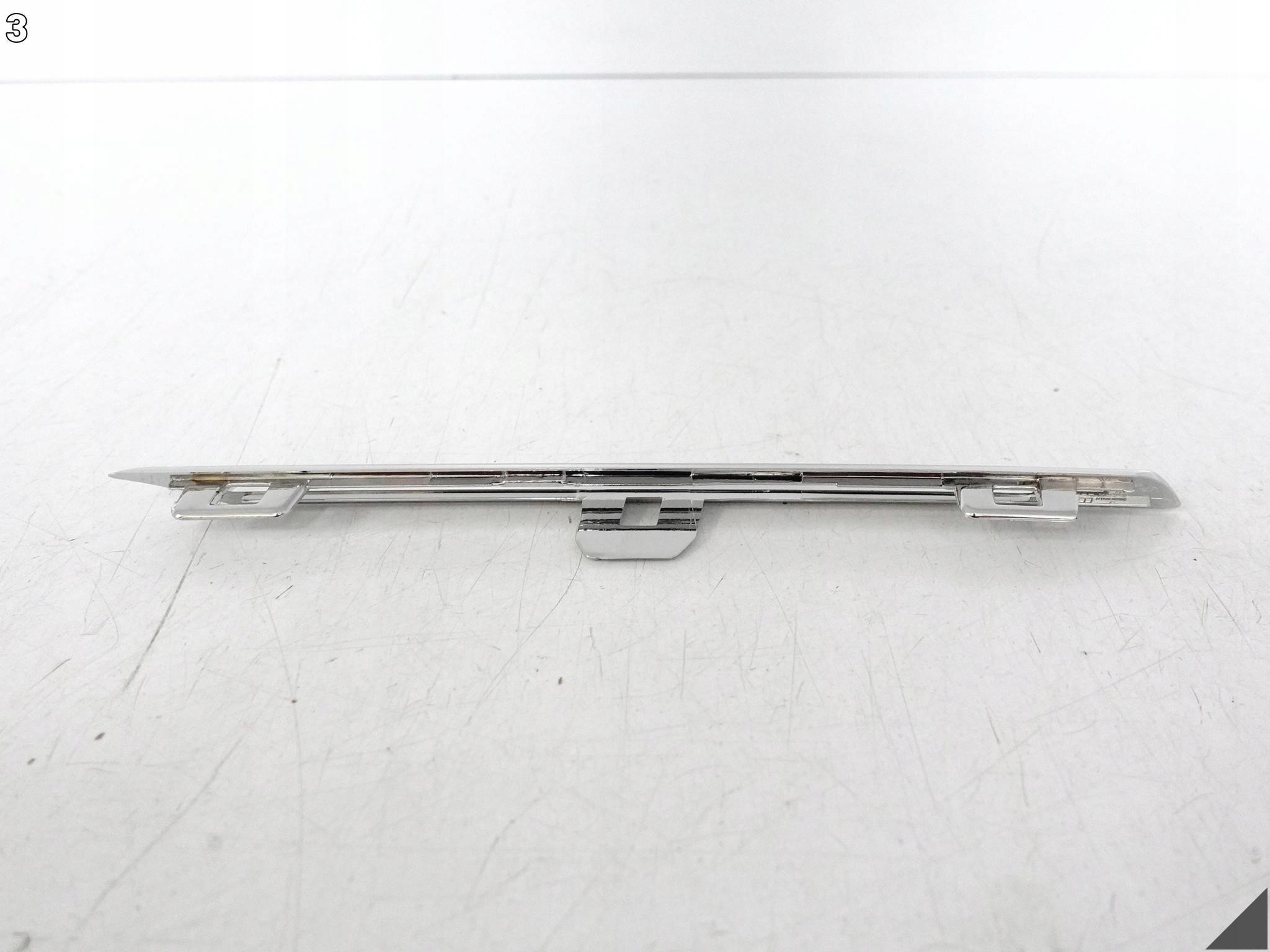 RENAULT MEGANE IV 4 16-20 moulding CHROM GRILLA grille front left