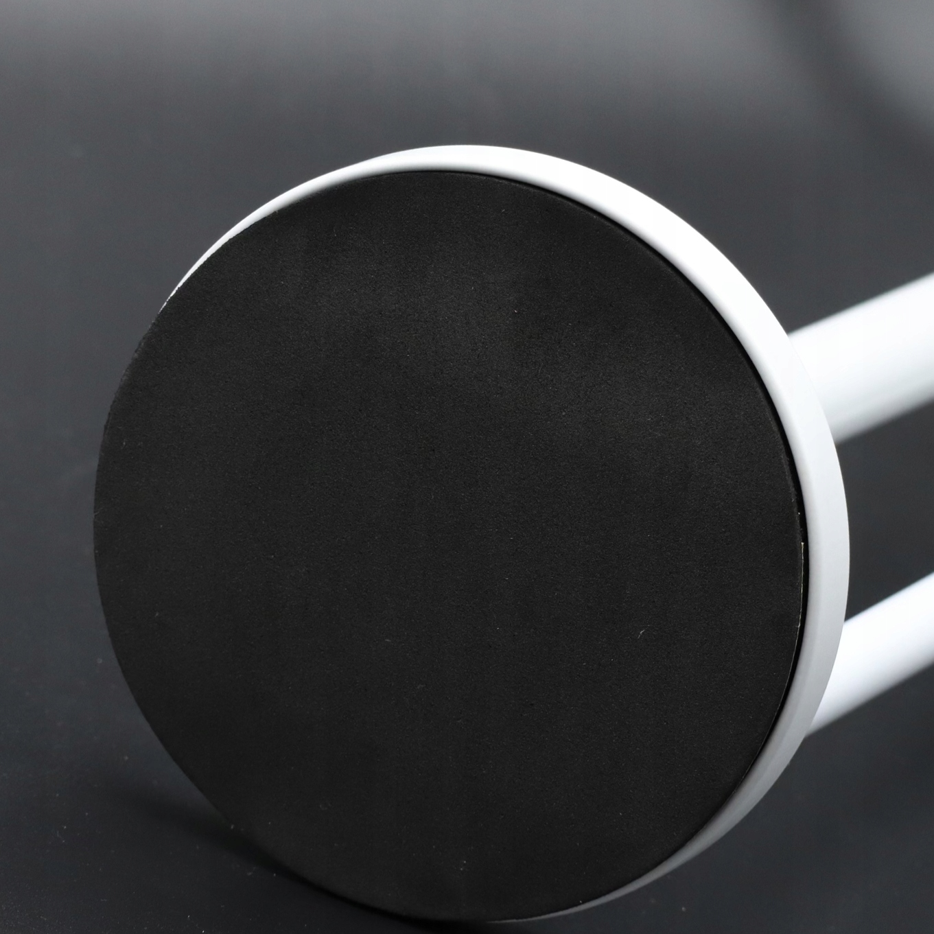 STOJAK UCHWYT PAPIER TOALETOWY METAL BIAŁY Marka Style_Home