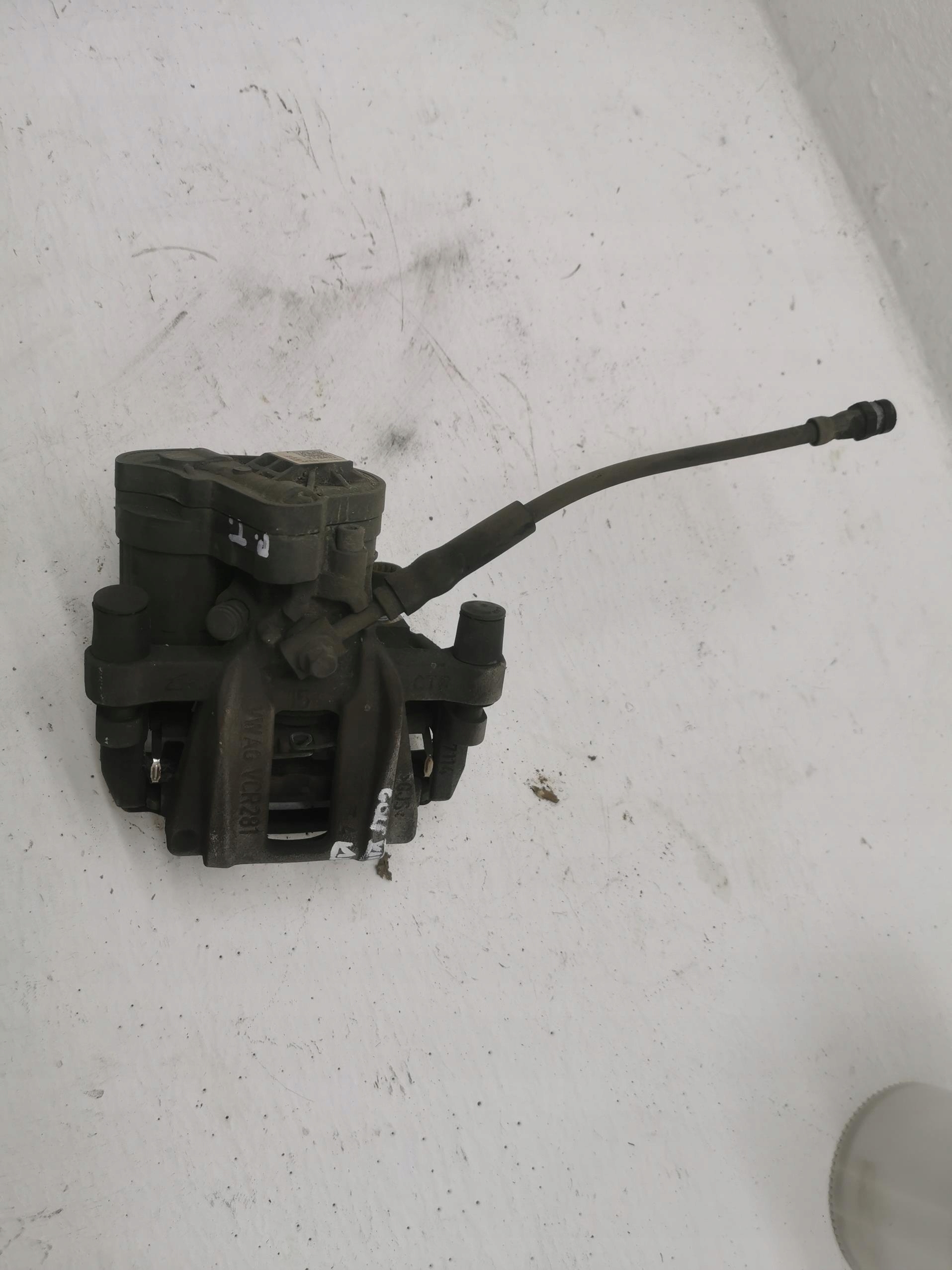caliper brake right rear part VW GOLF VIII 5R3615406