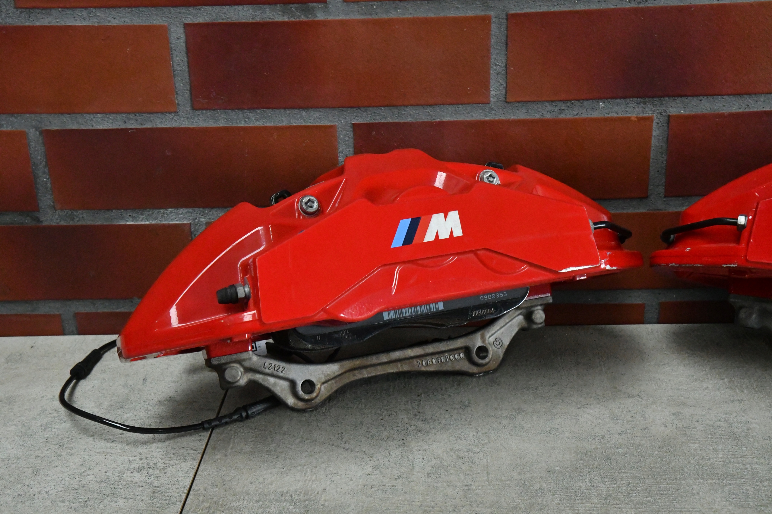 HAMULCE discs caliper BMW XM G09 m-packet 82km 420x40 red