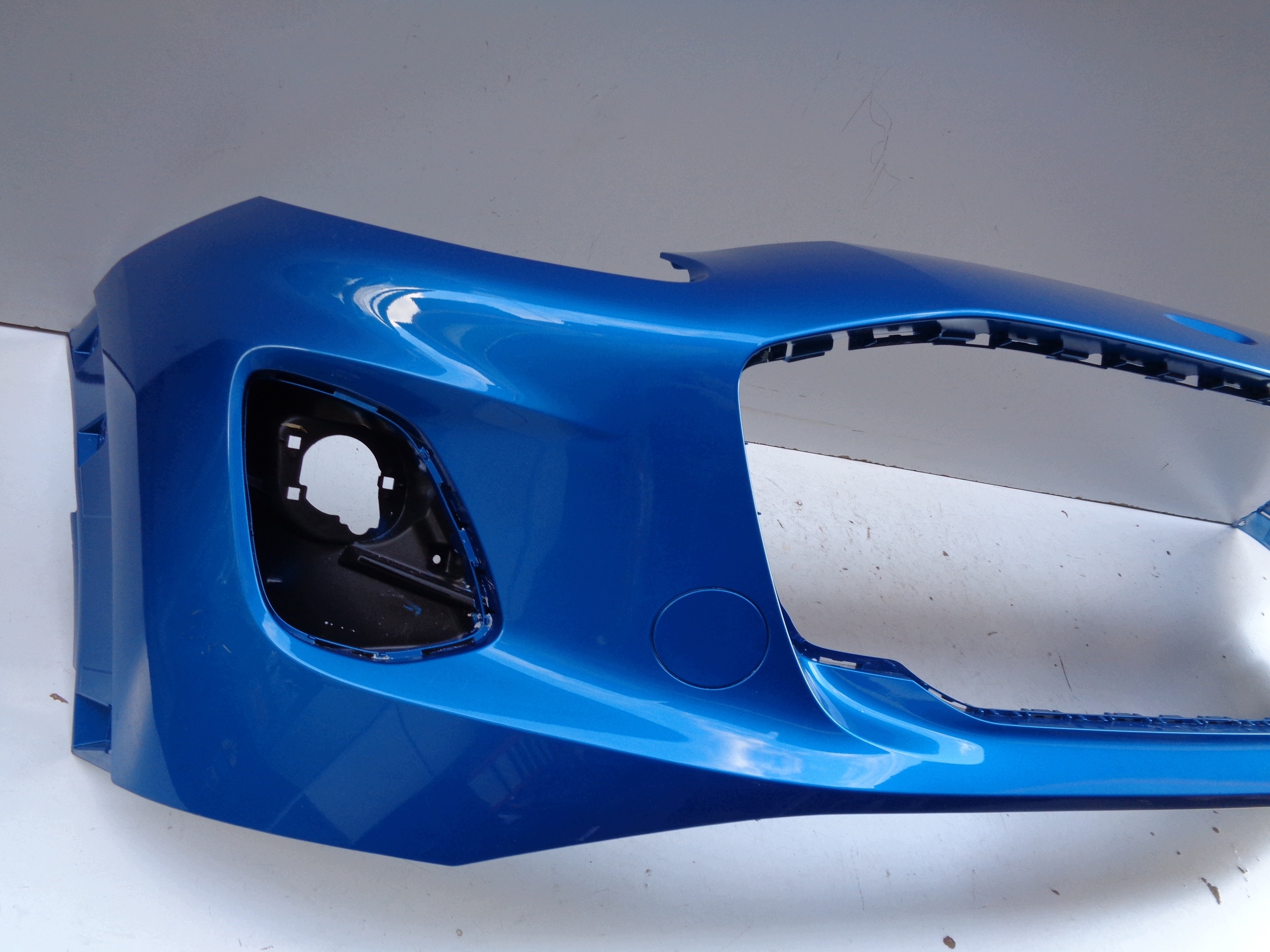 NO-WY-- front bumper FORD PUMA 19- NR 54115