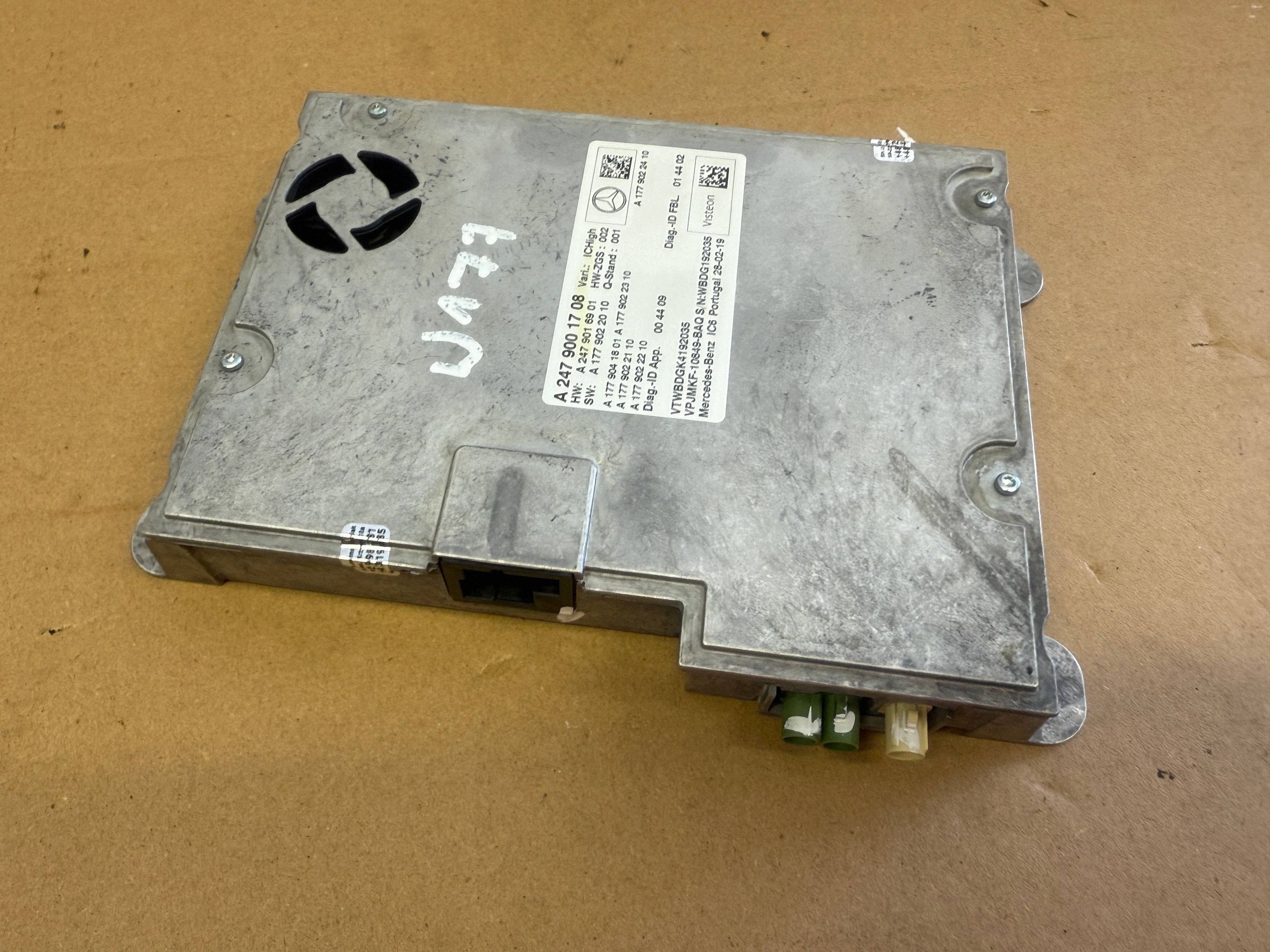 MERCEDES A classe W177 module unité de commande électronique uce compte tours A2479001708