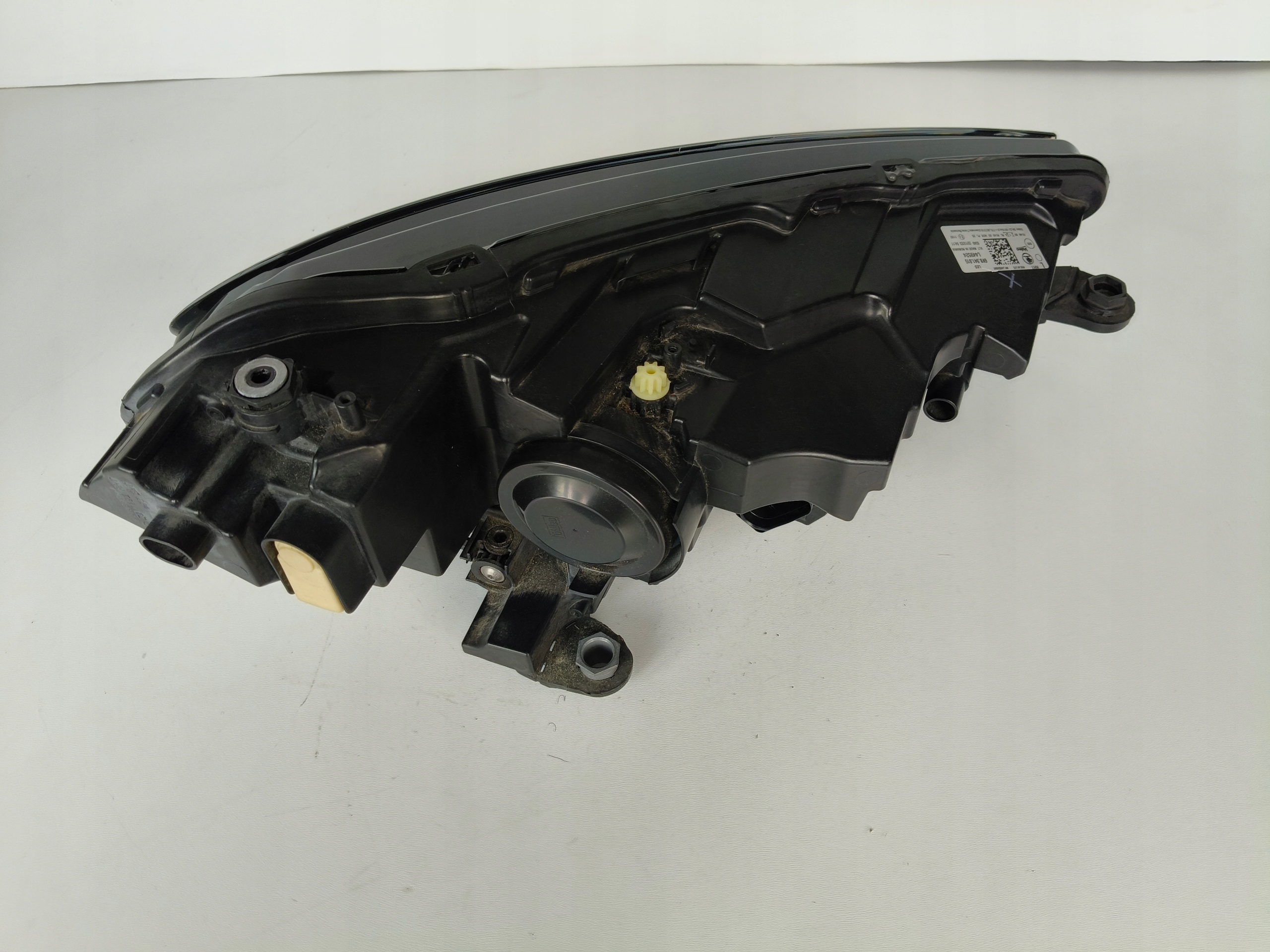 light left REFLEKTOR SKODA FABIA IV 4 6VA 20- LED