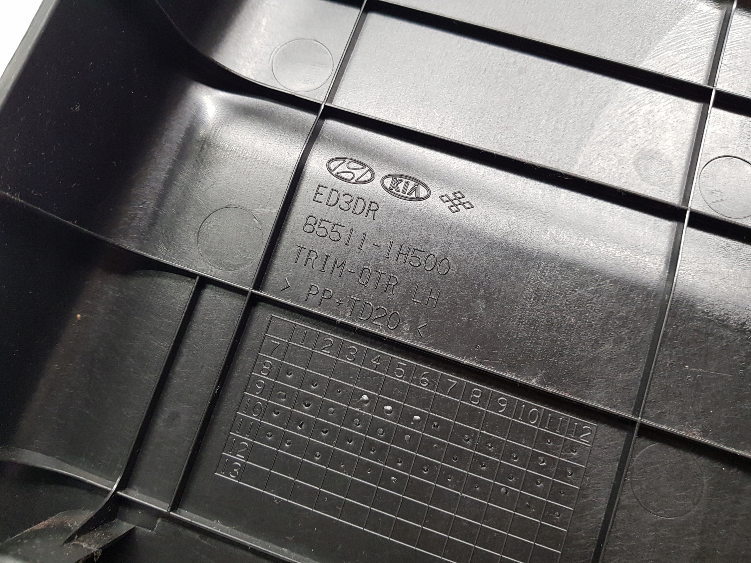 KIA CEED PRO side upholstery left right rear part 11R