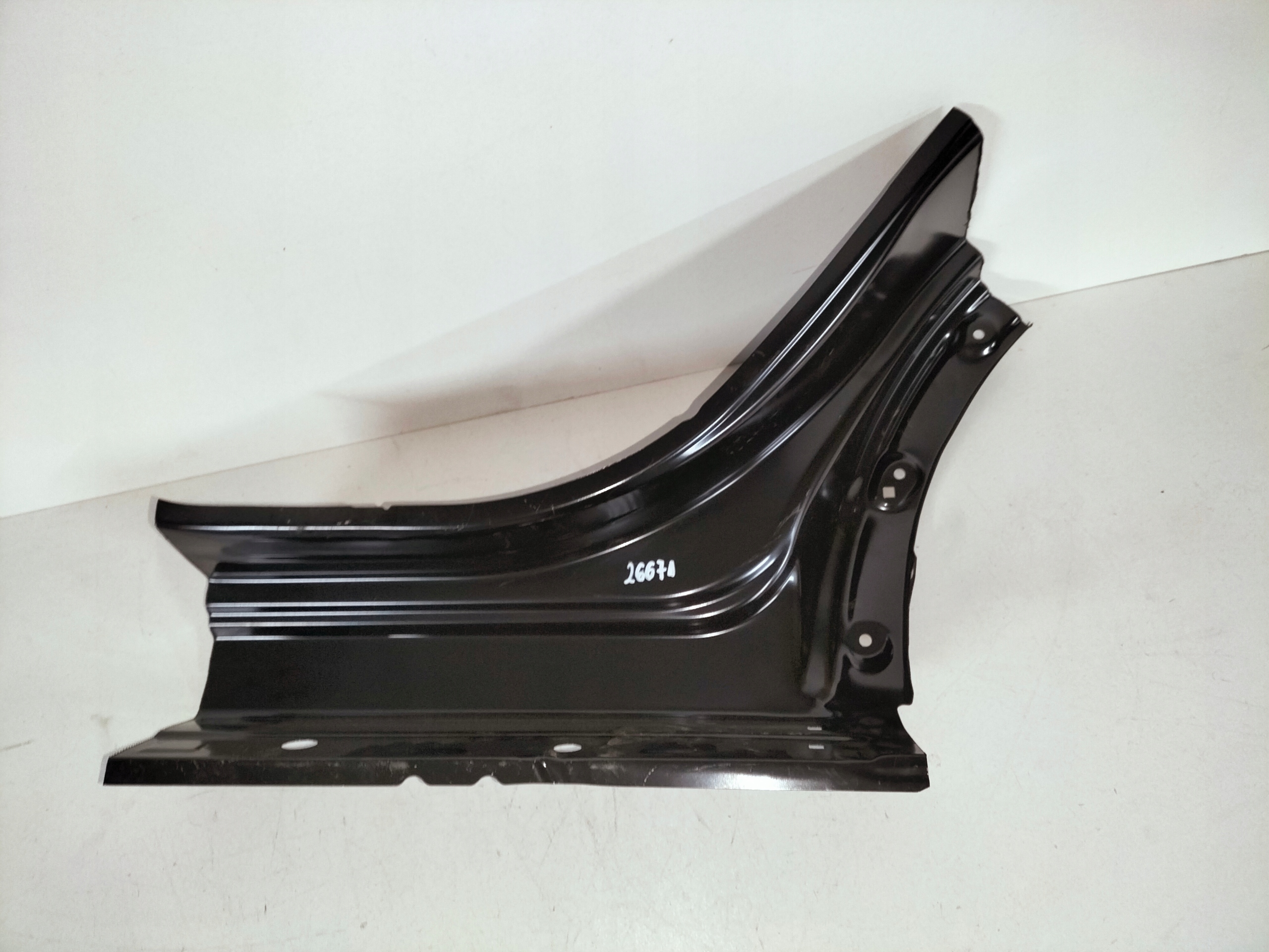 threshold zejscie rear part right RENAULT KADJAR 15