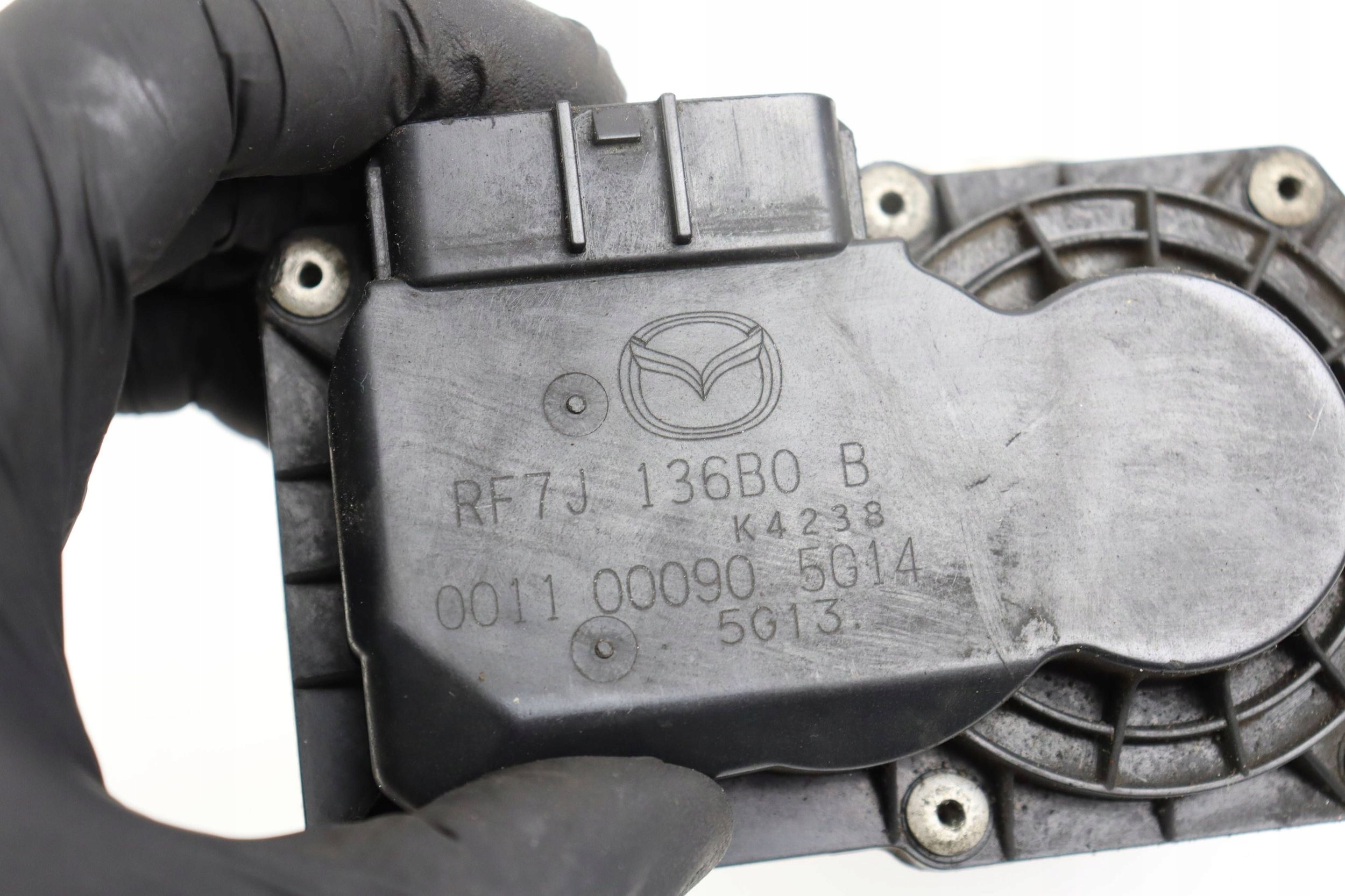MAZDA 5 MAZDA 6 e Valvola a farfalla 2.0 CITD DIESEL RF7J136B0B K4238